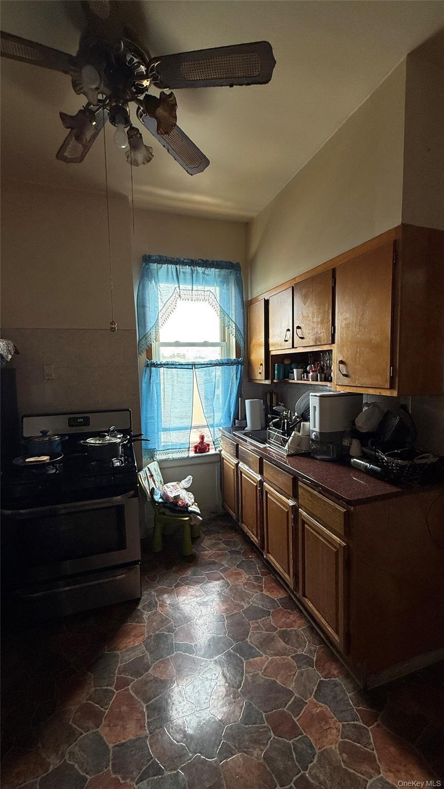 Single Family Grandview Avenue  Queens, NY 11385, MLS-981230-12