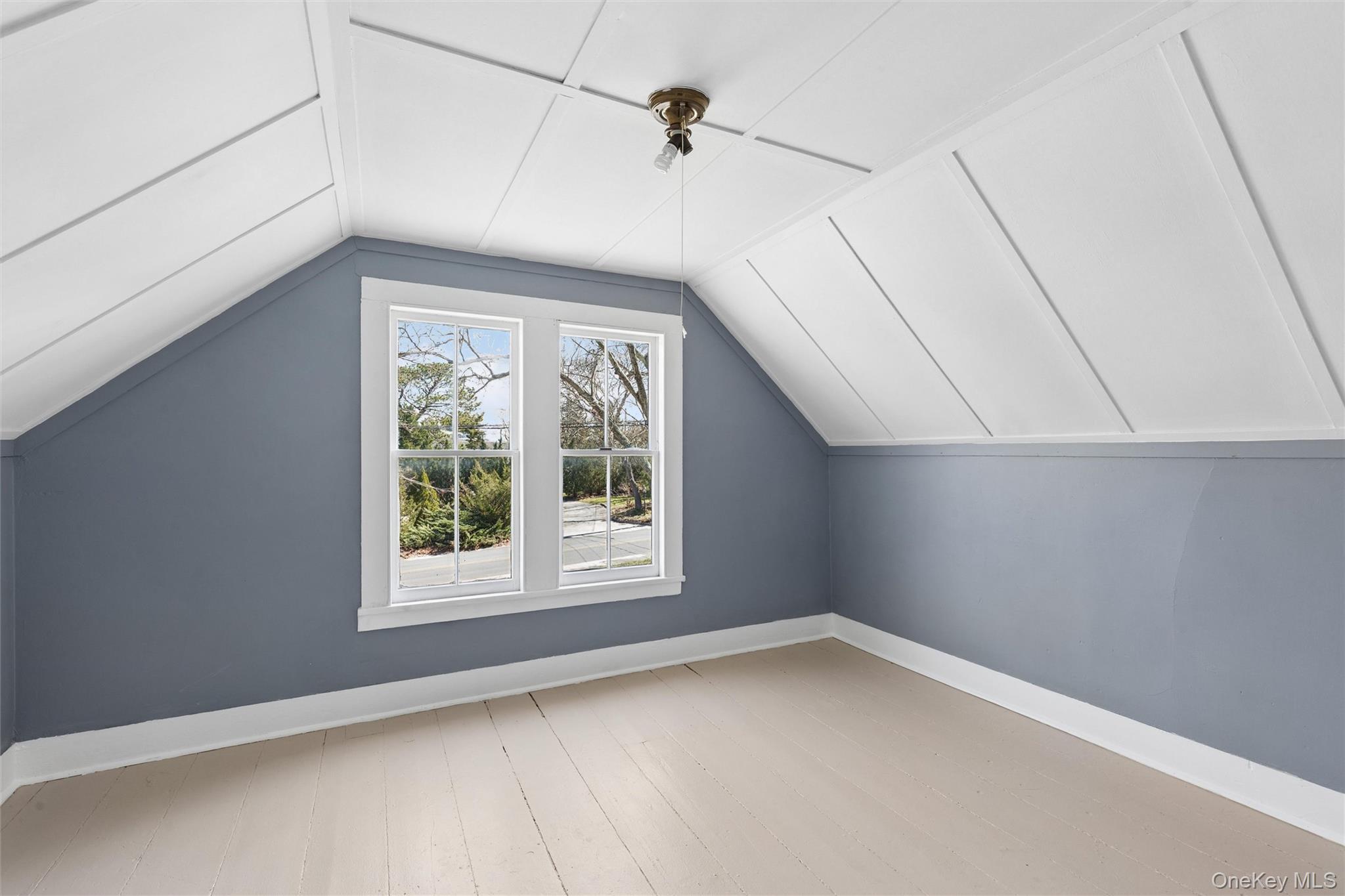 Single Family Bay  Suffolk County, NY 11952, MLS-981237-11