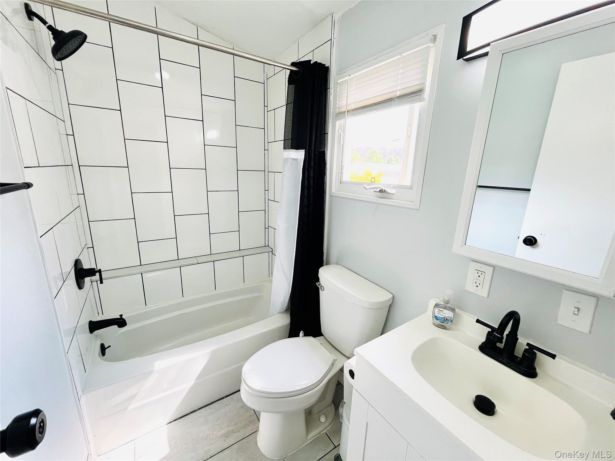 Single Family Beekman  Dutchess County, NY 12533, MLS-981242-14