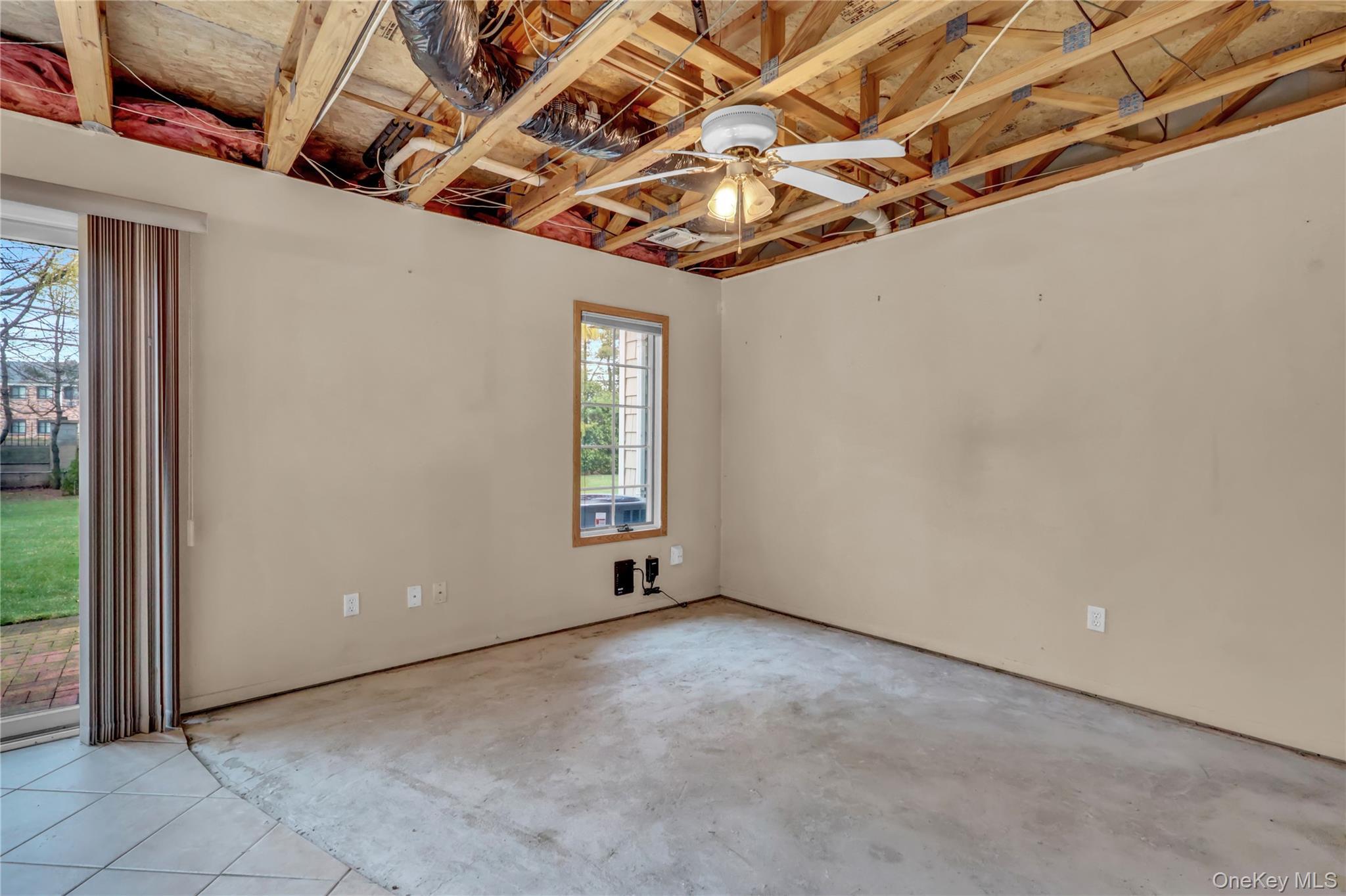 Condo Doral  Suffolk County, NY 11706, MLS-981257-9