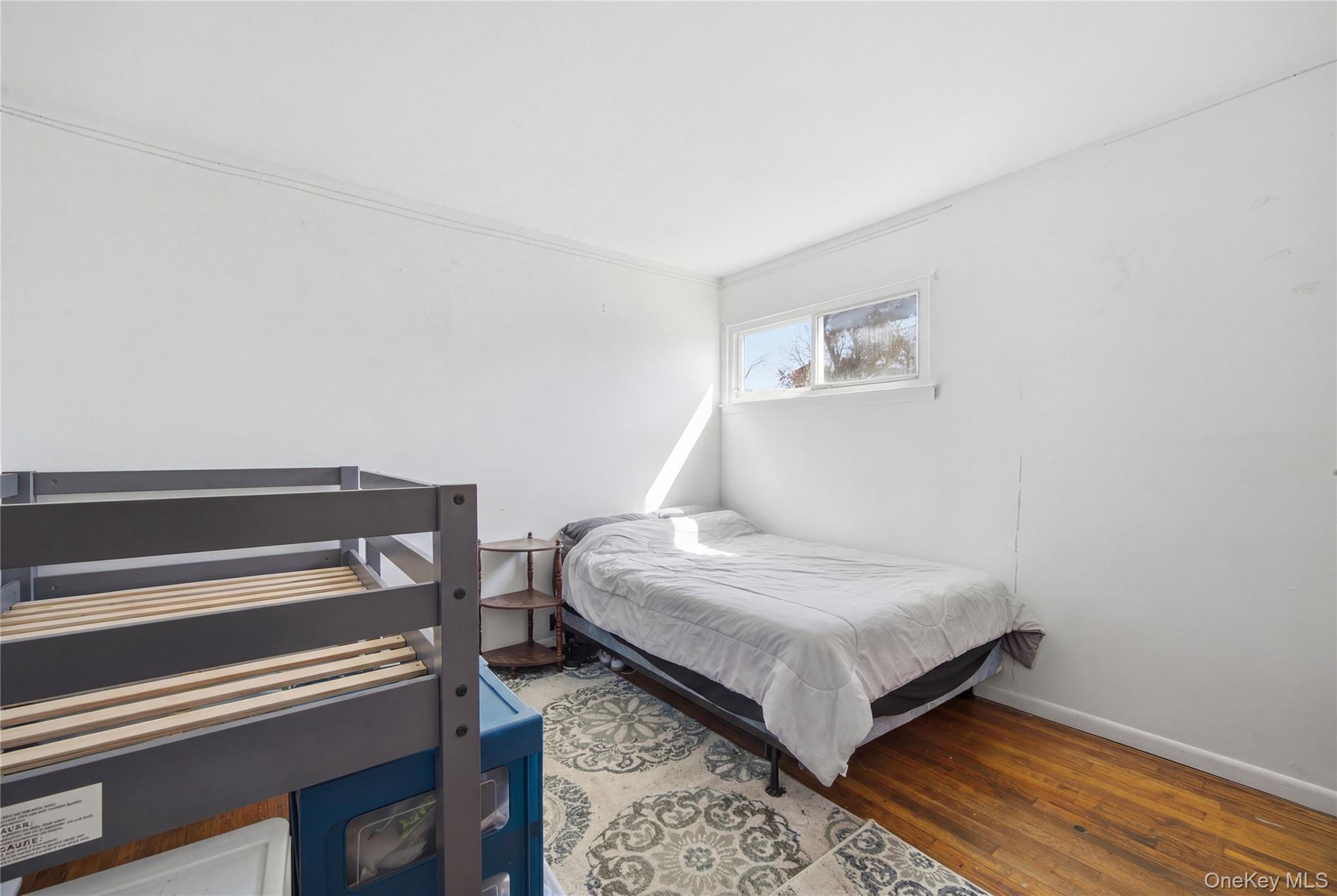 Single Family Half Mile Suffolk County, NY 11722, MLS-981265-17