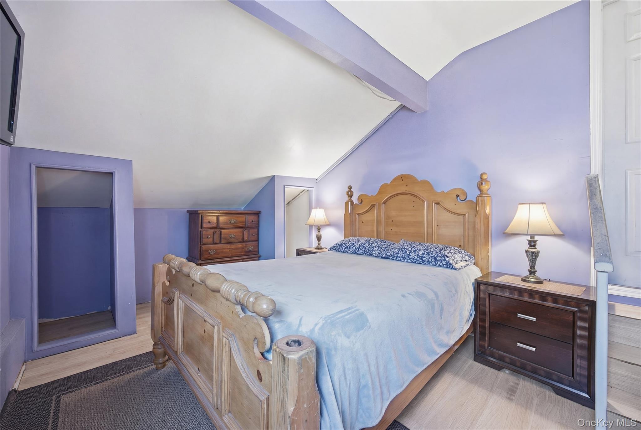 Single Family Half Mile Suffolk County, NY 11722, MLS-981265-19