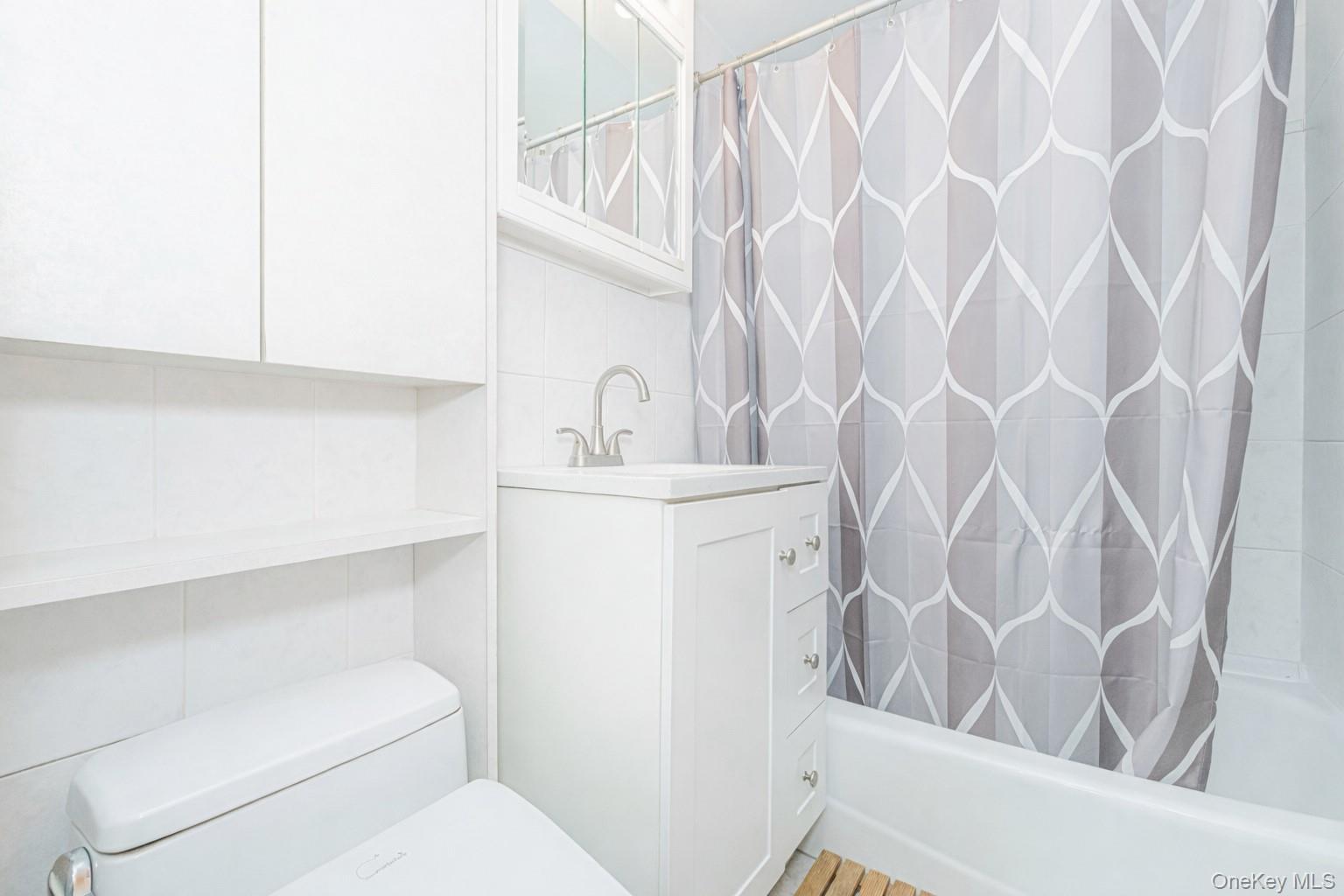 Condo 3rd Brooklyn, NY 11223, MLS-981269-14