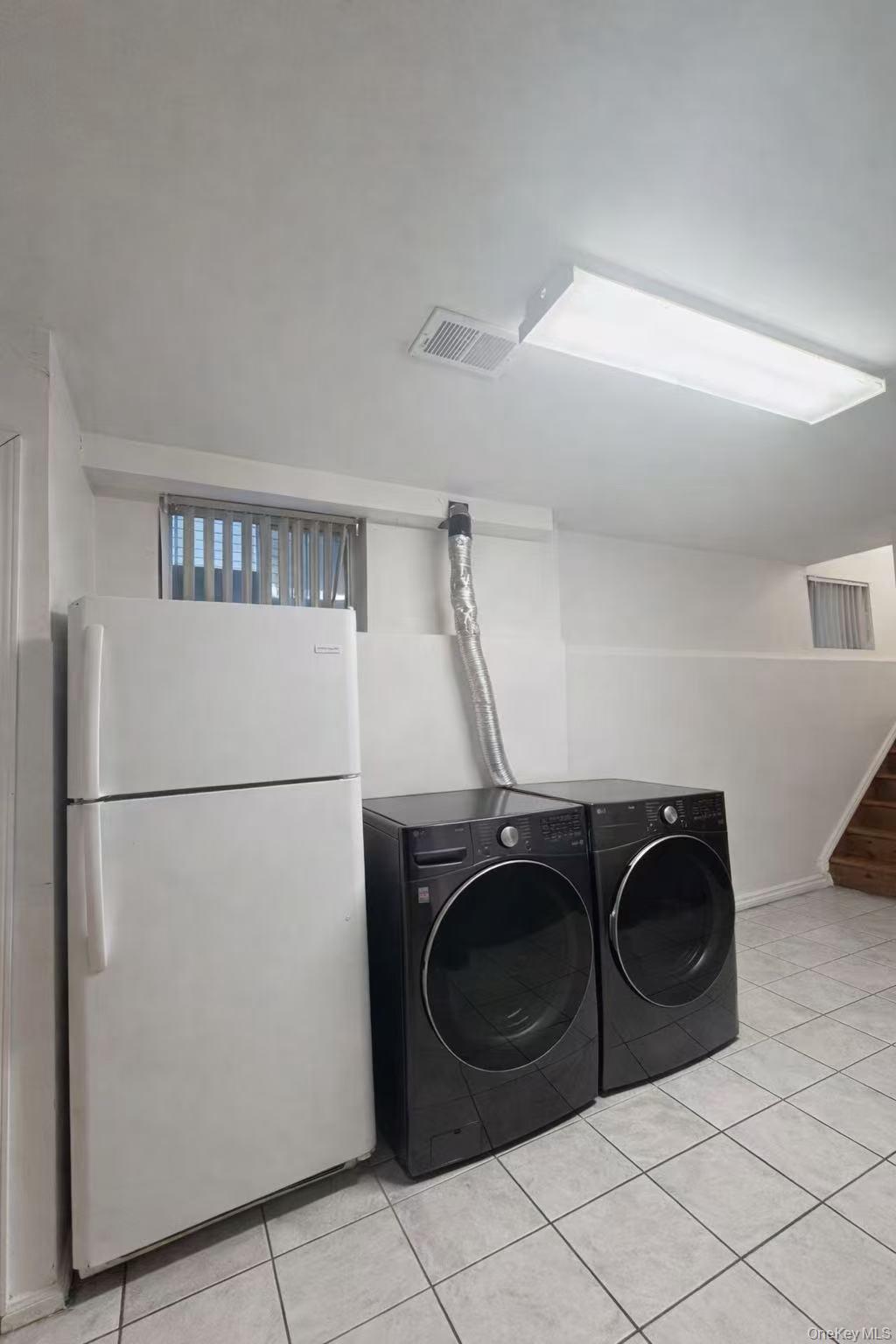 Single Family Targee Staten Island, NY 10304, MLS-981273-4