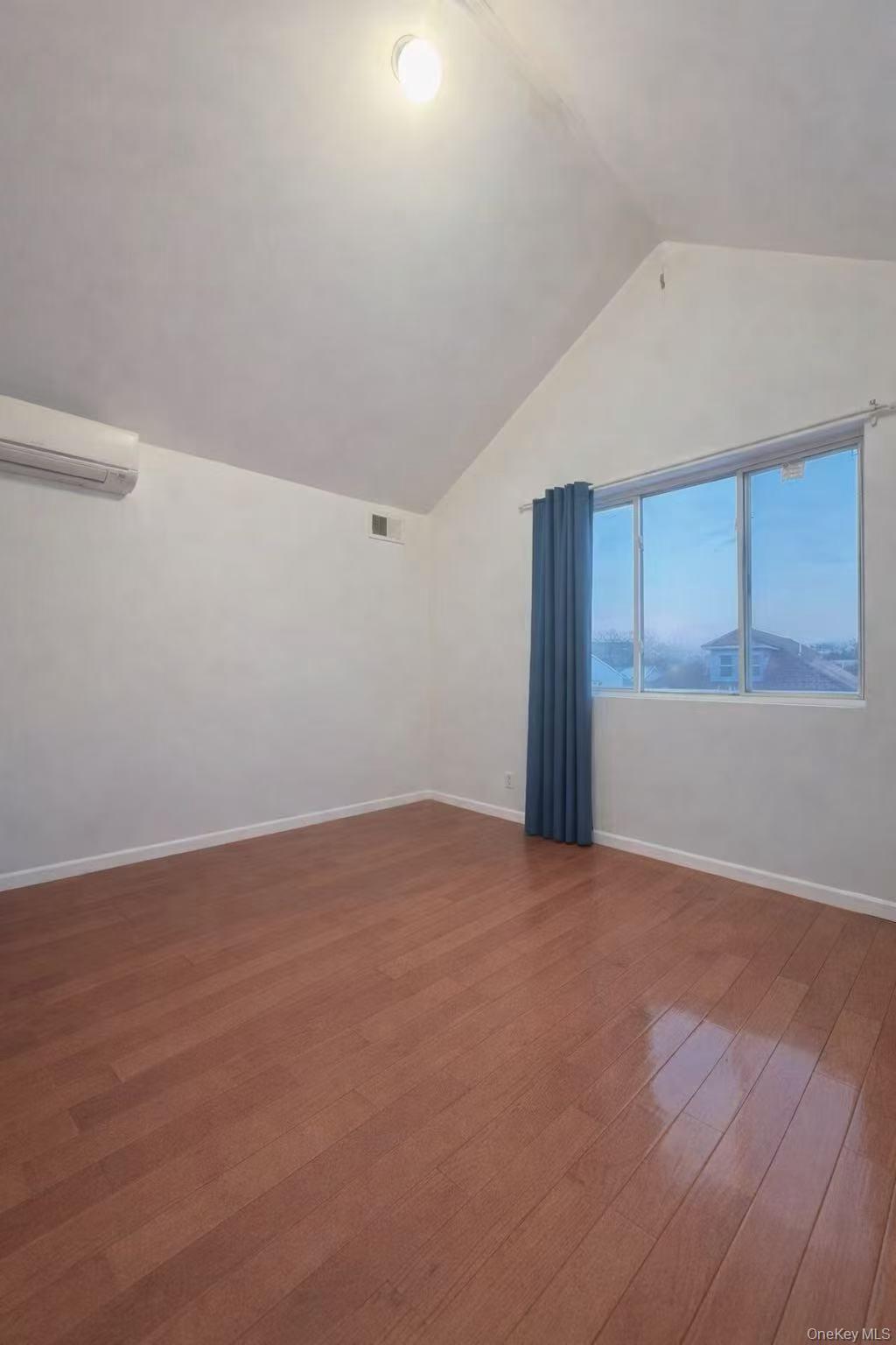 Single Family Targee Staten Island, NY 10304, MLS-981273-7