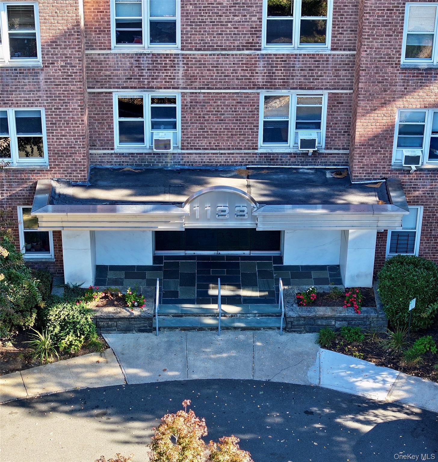Condo Midland  Westchester County, NY 10708, MLS-981278-23