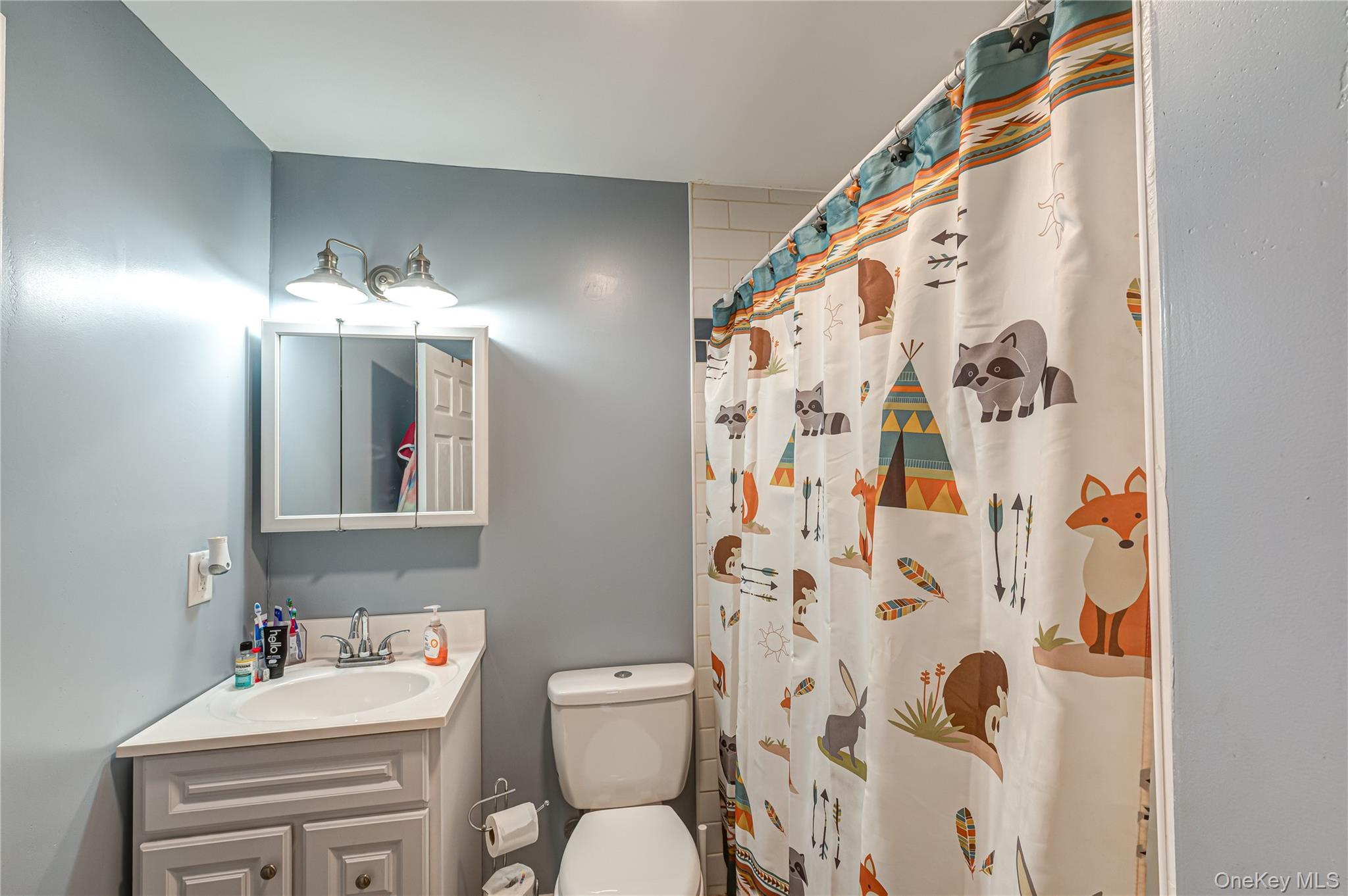 Single Family Hulse Suffolk County, NY 11792, MLS-981288-7