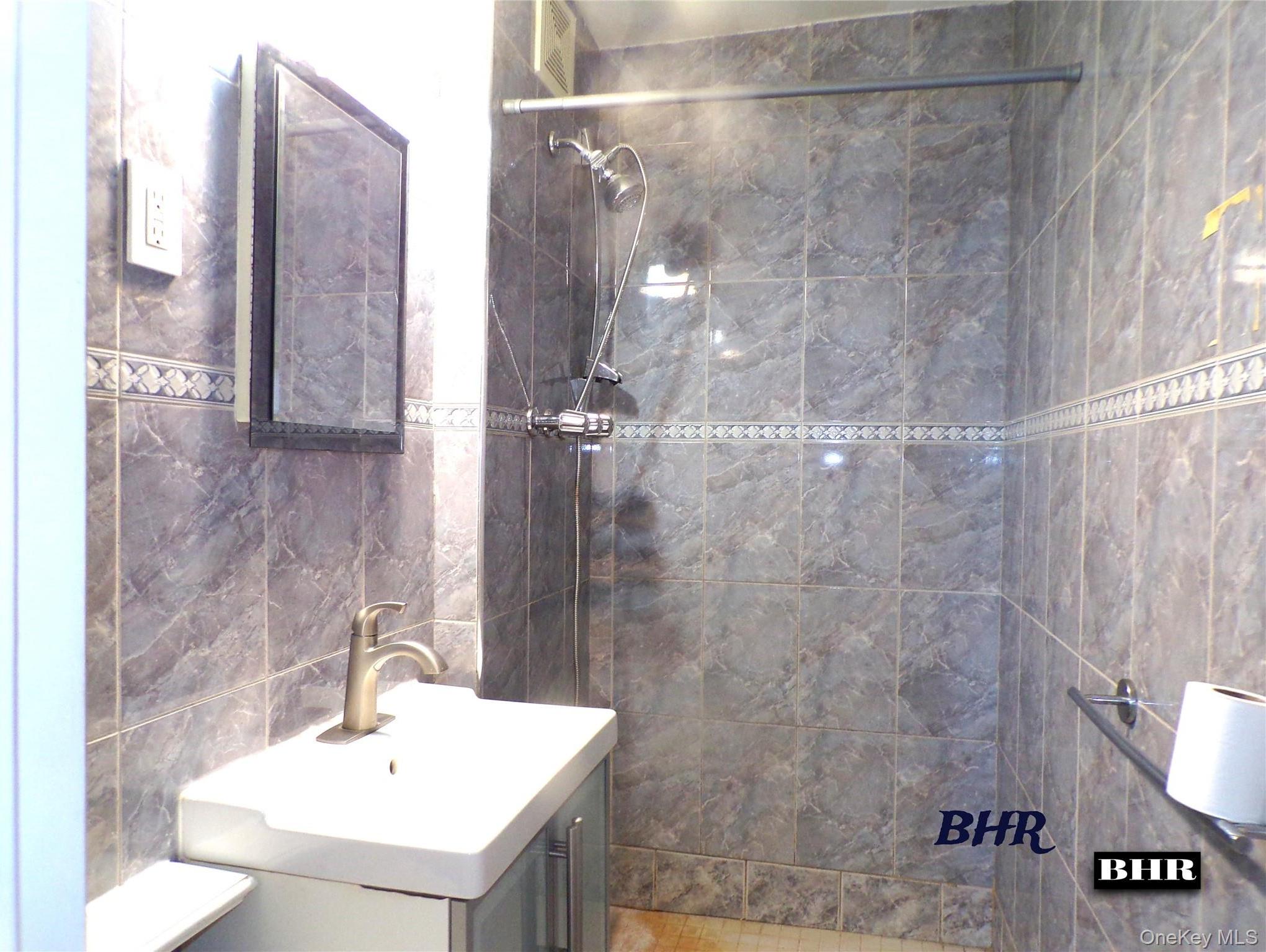 Coop Gerritsen  Brooklyn, NY 11229, MLS-981289-16