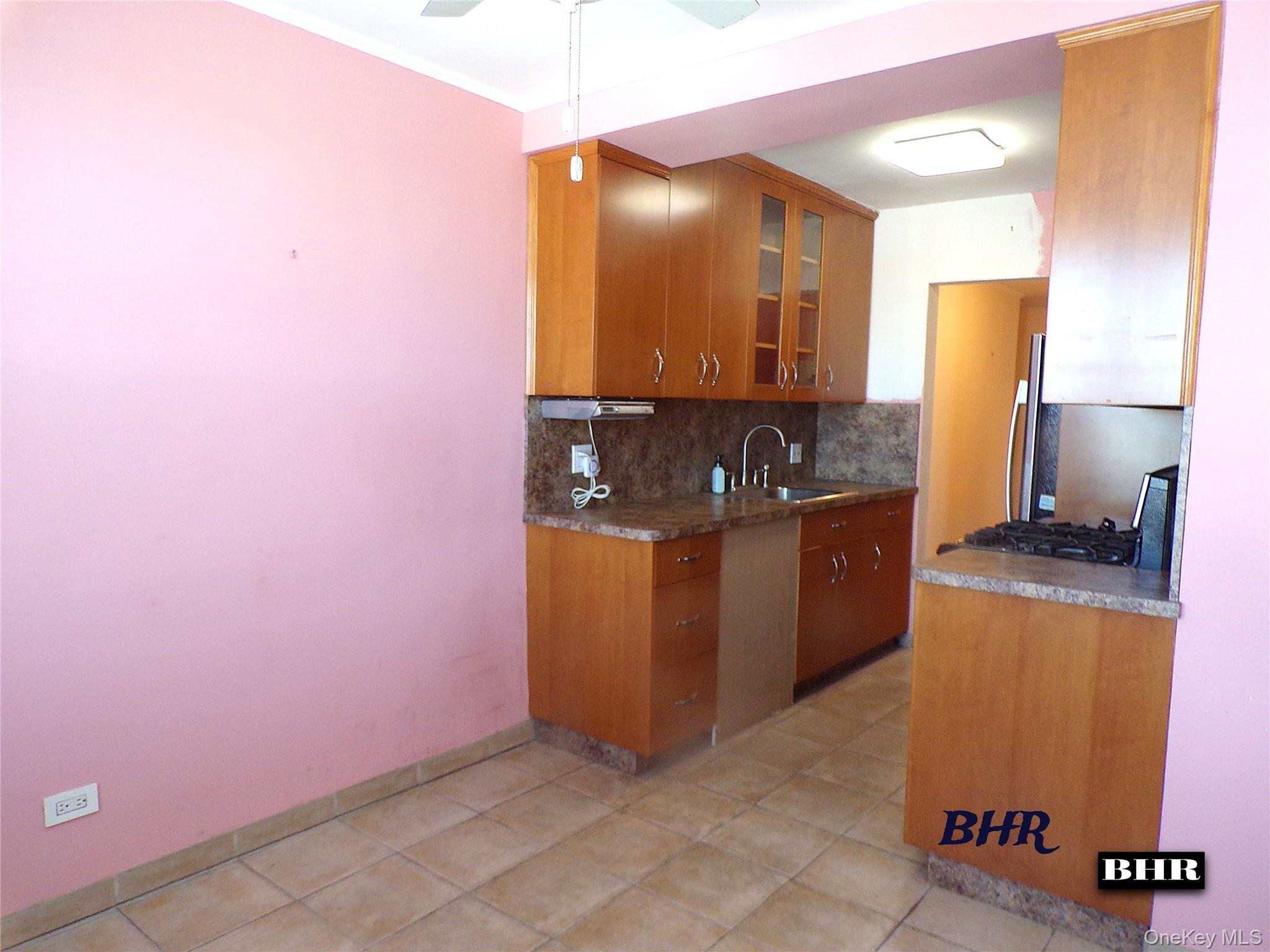 Coop Gerritsen  Brooklyn, NY 11229, MLS-981289-5