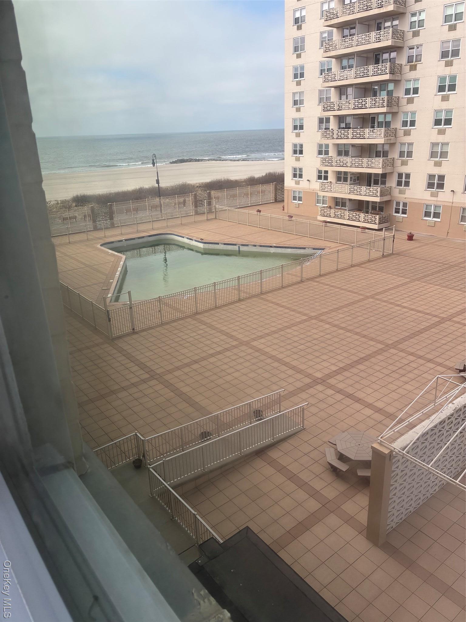 Coop Shore  Nassau County, NY 11561, MLS-981308-3