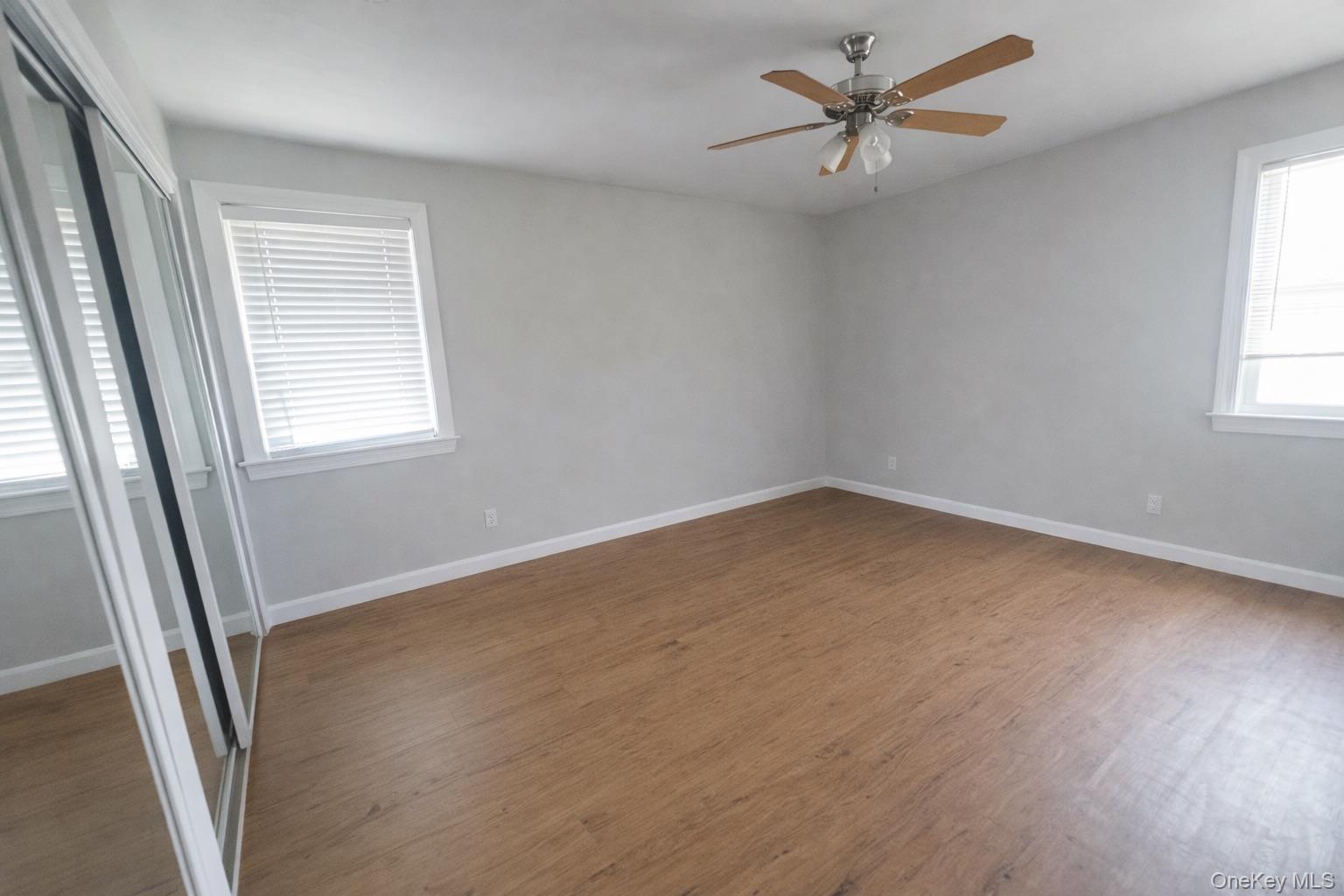 Single Family Ridge  Suffolk County, NY 11967, MLS-981320-6