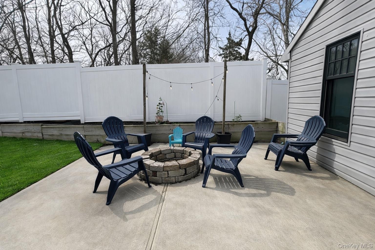 Single Family Ridge  Suffolk County, NY 11967, MLS-981320-8