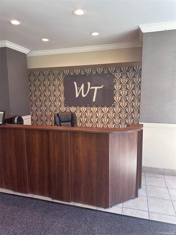 Coop Wendell  Nassau County, NY 11550, MLS-981332-13