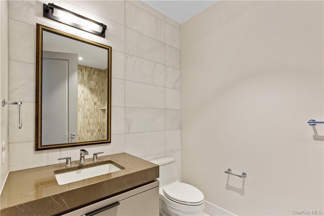 Condo Old Post  Westchester County, NY 10580, MLS-981336-12