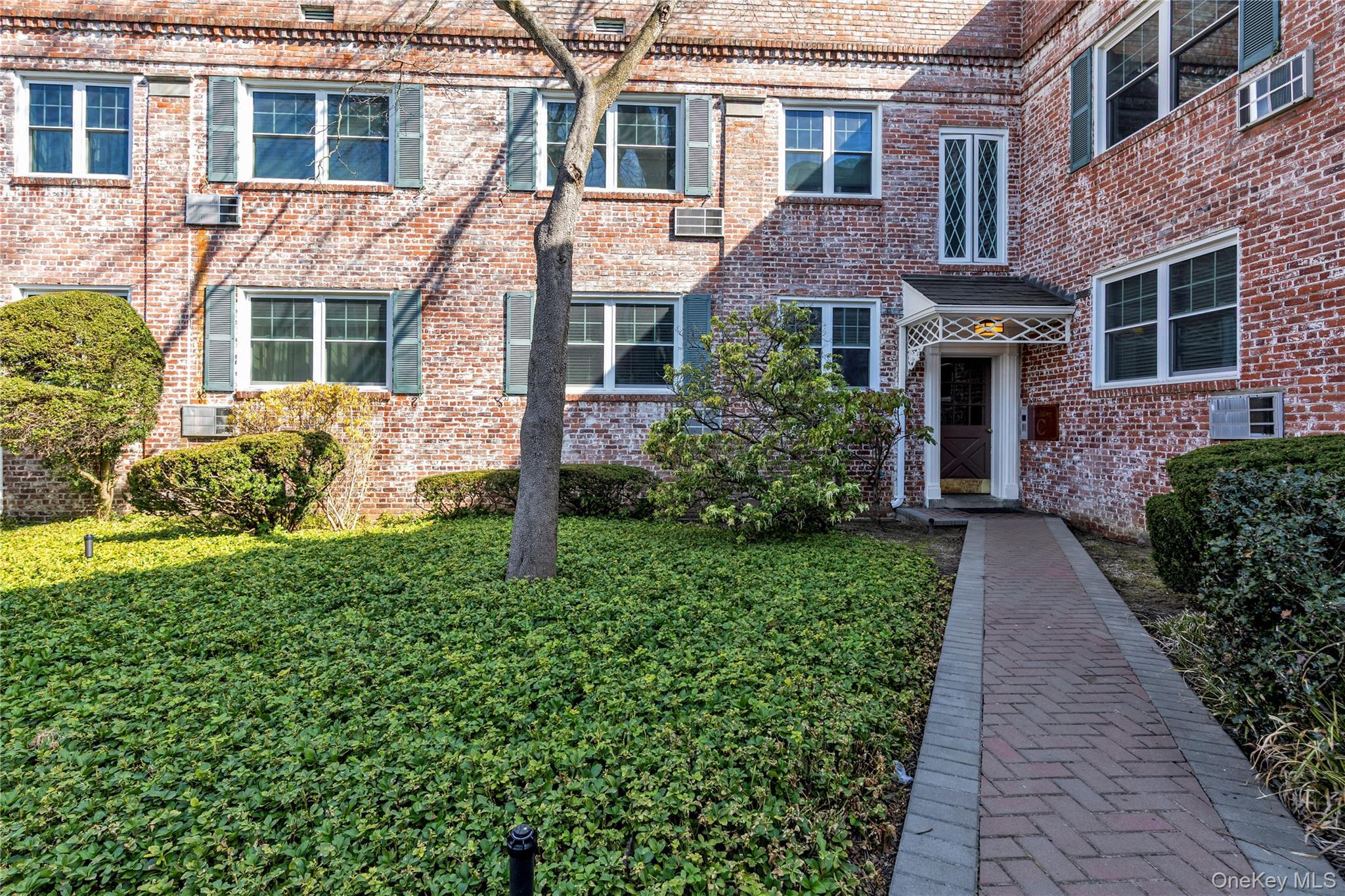 Coop Forest Nassau County, NY 11570, MLS-981347-2