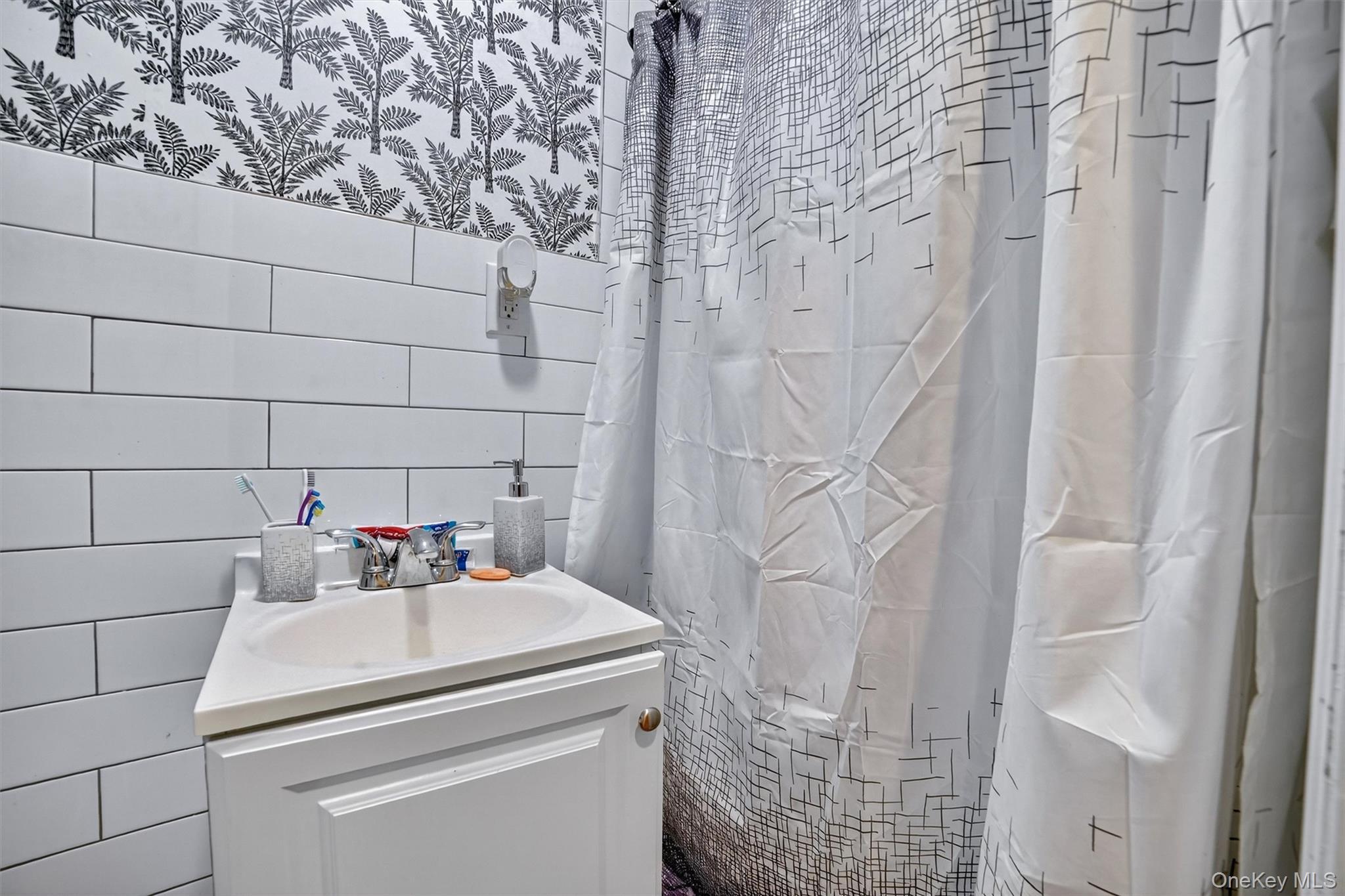 Single Family Palisade Avenue Westchester County, NY 10701, MLS-981348-14