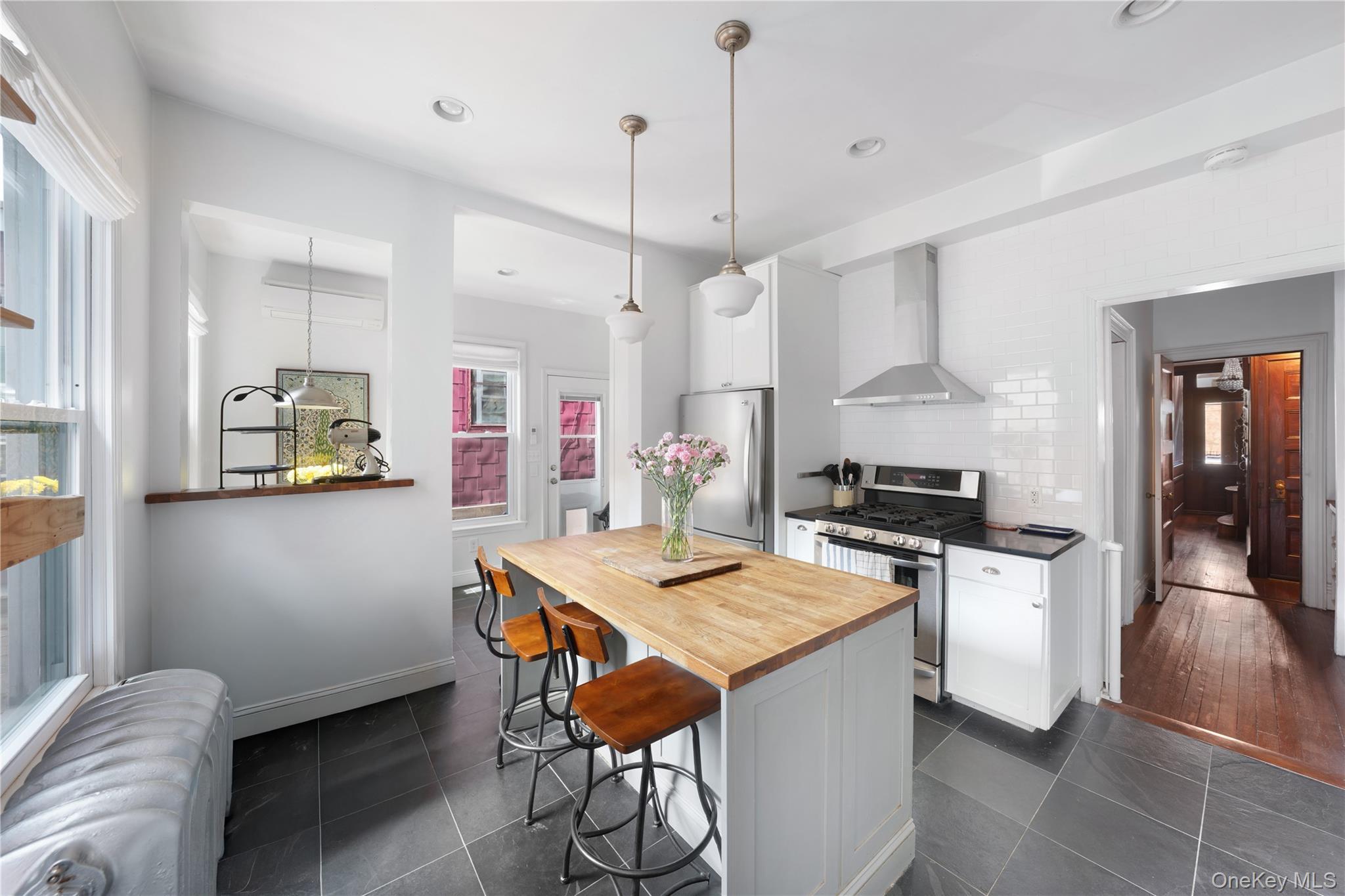 Single Family Bainbridge Bronx, NY 10458, MLS-981349-6