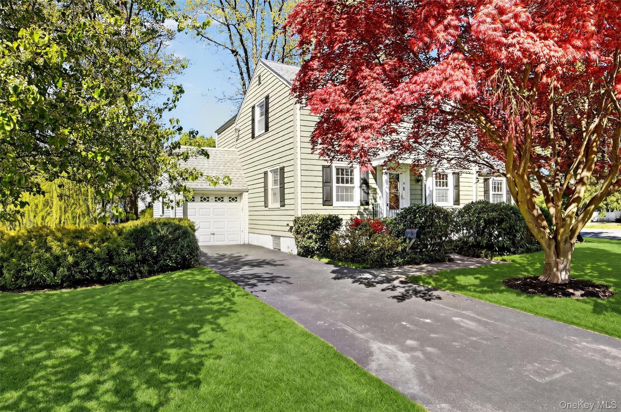 Single Family Haines  Westchester County, NY 10573, MLS-981355-4