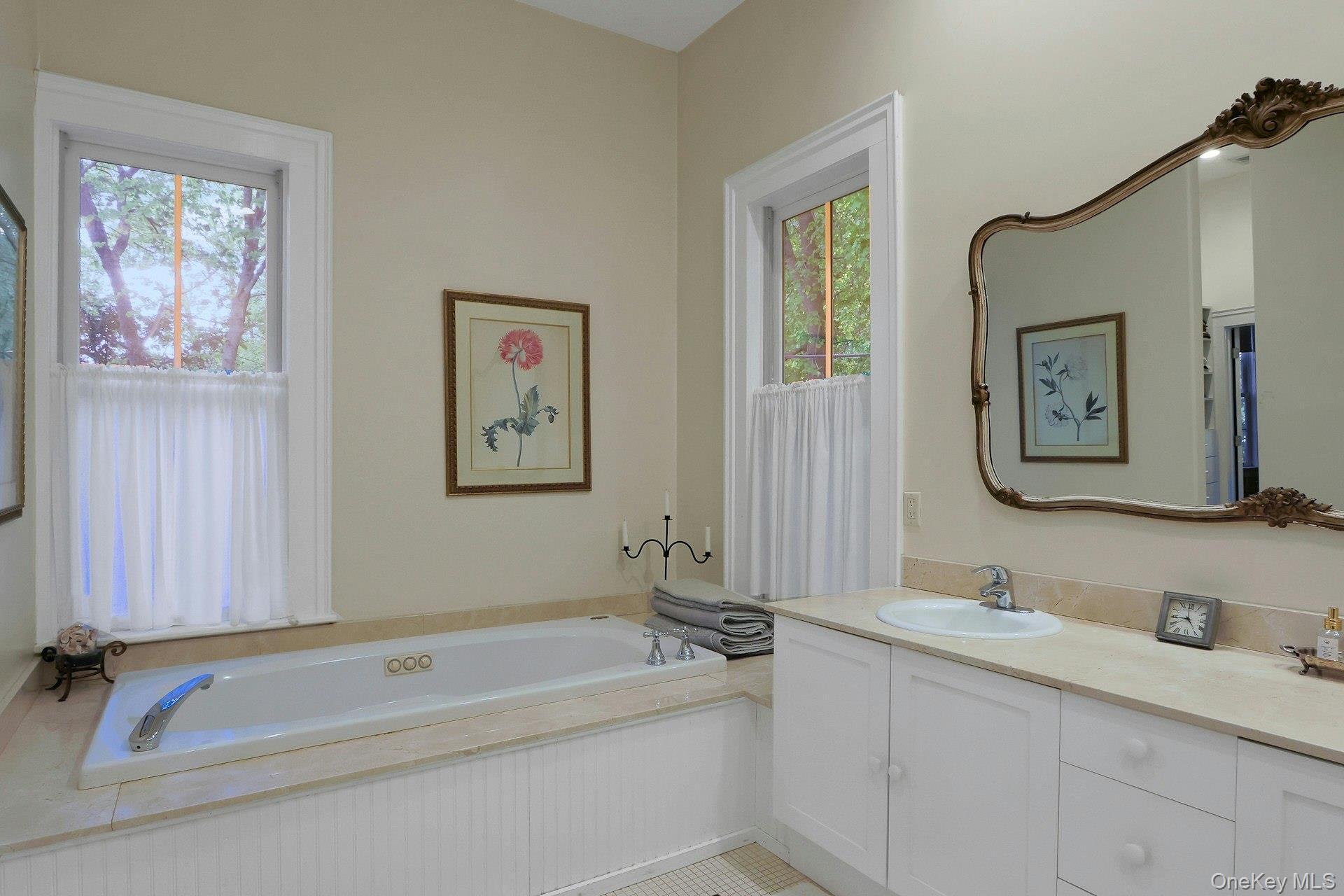 Single Family Lawrence Lane Rockland County, NY 10964, MLS-981378-22