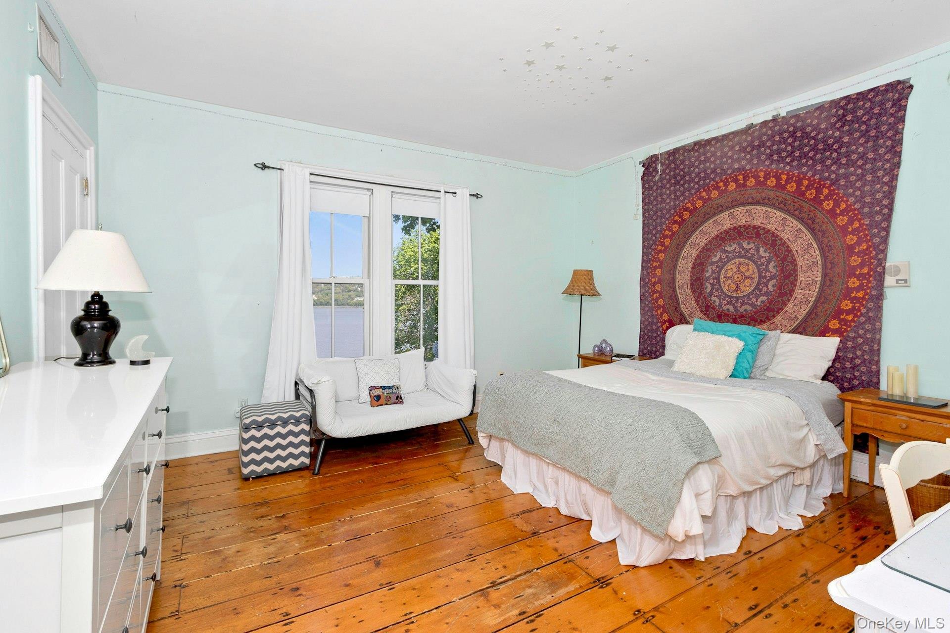 Single Family Lawrence Lane Rockland County, NY 10964, MLS-981378-24