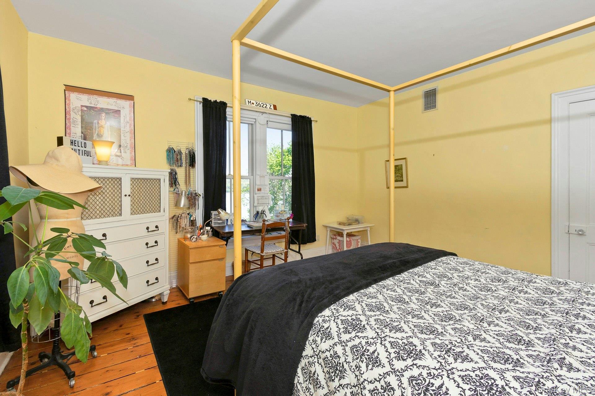 Single Family Lawrence Lane Rockland County, NY 10964, MLS-981378-27