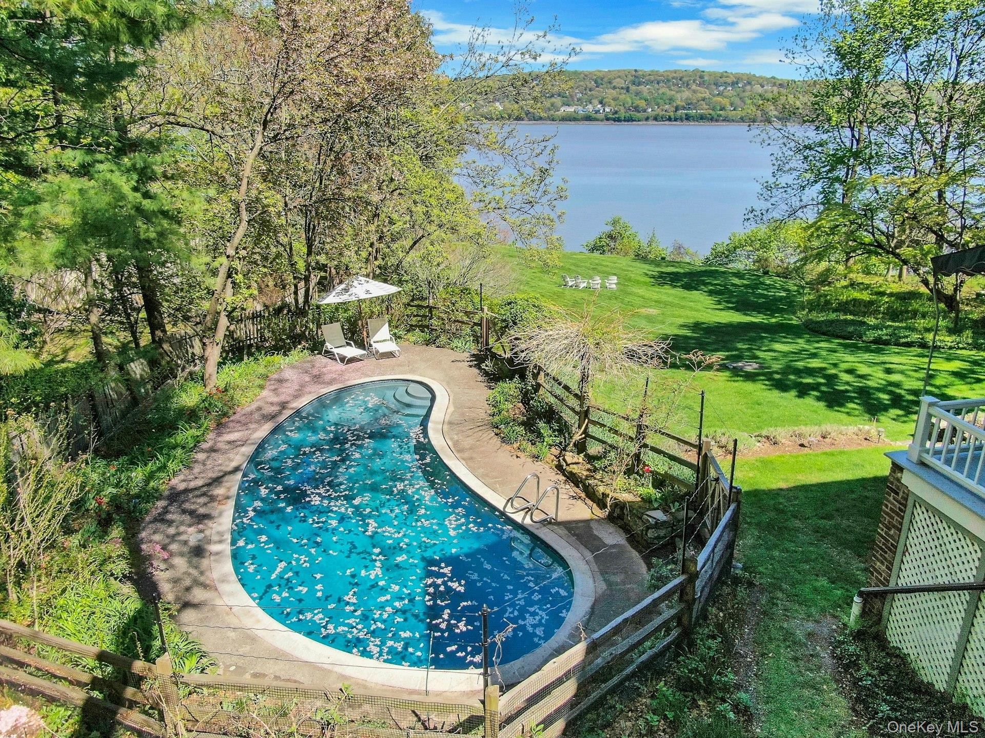 Single Family Lawrence Lane Rockland County, NY 10964, MLS-981378-4