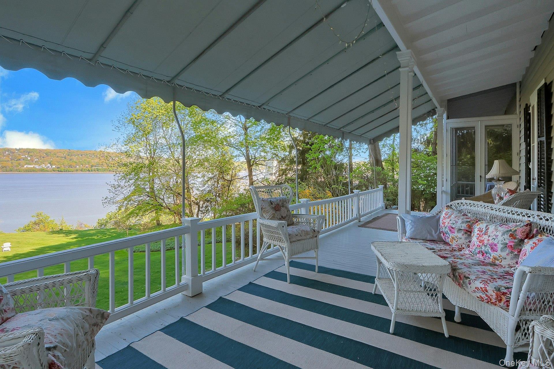 Single Family Lawrence Lane Rockland County, NY 10964, MLS-981378-6