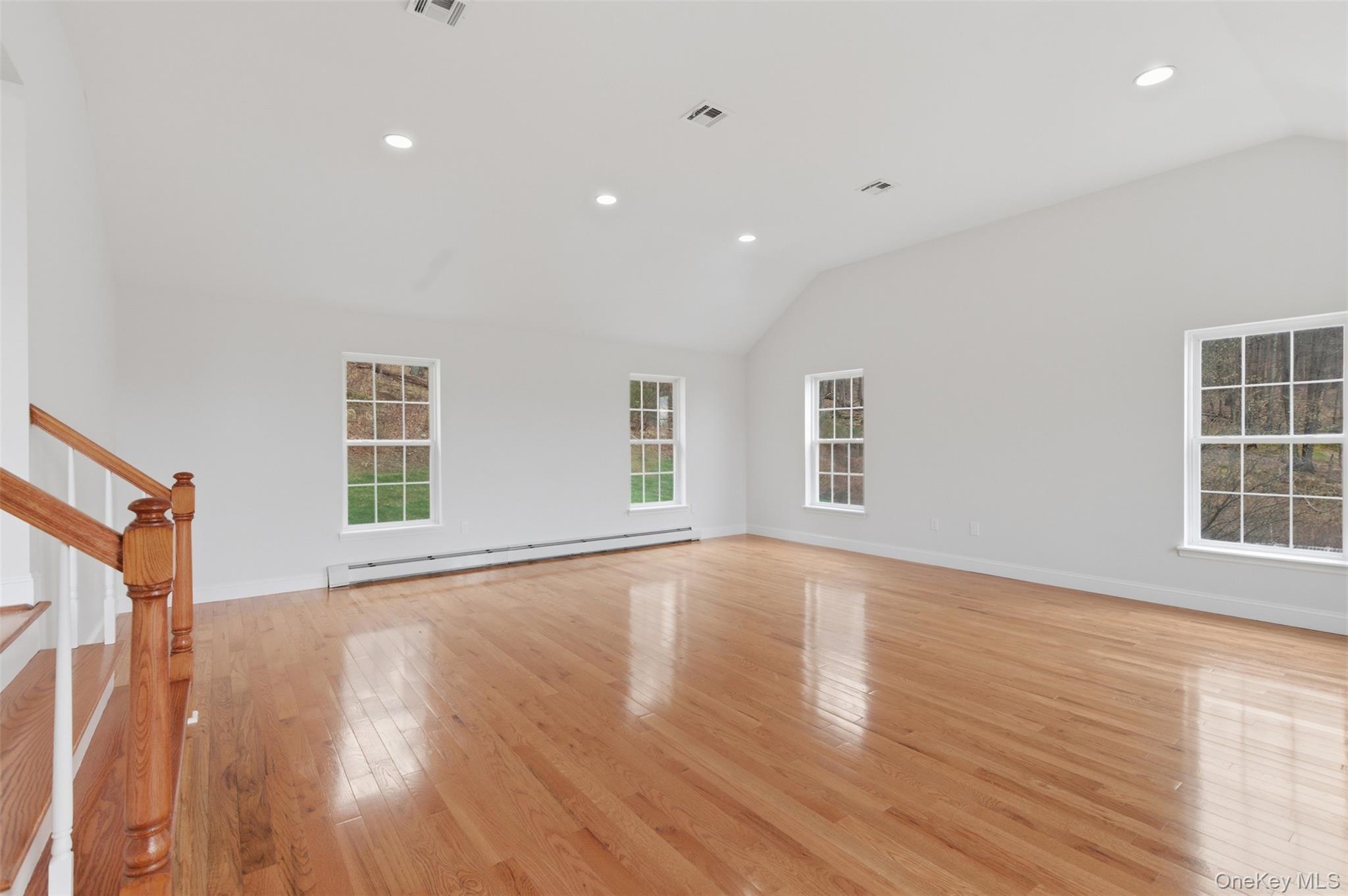 Single Family Hickory Rockland County, NY 10974, MLS-981395-23