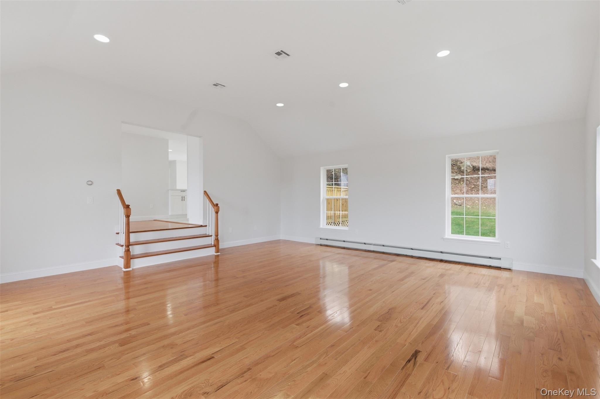 Single Family Hickory Rockland County, NY 10974, MLS-981395-24