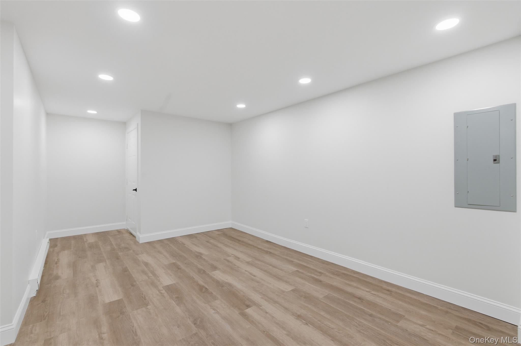 Single Family Hickory Rockland County, NY 10974, MLS-981395-36