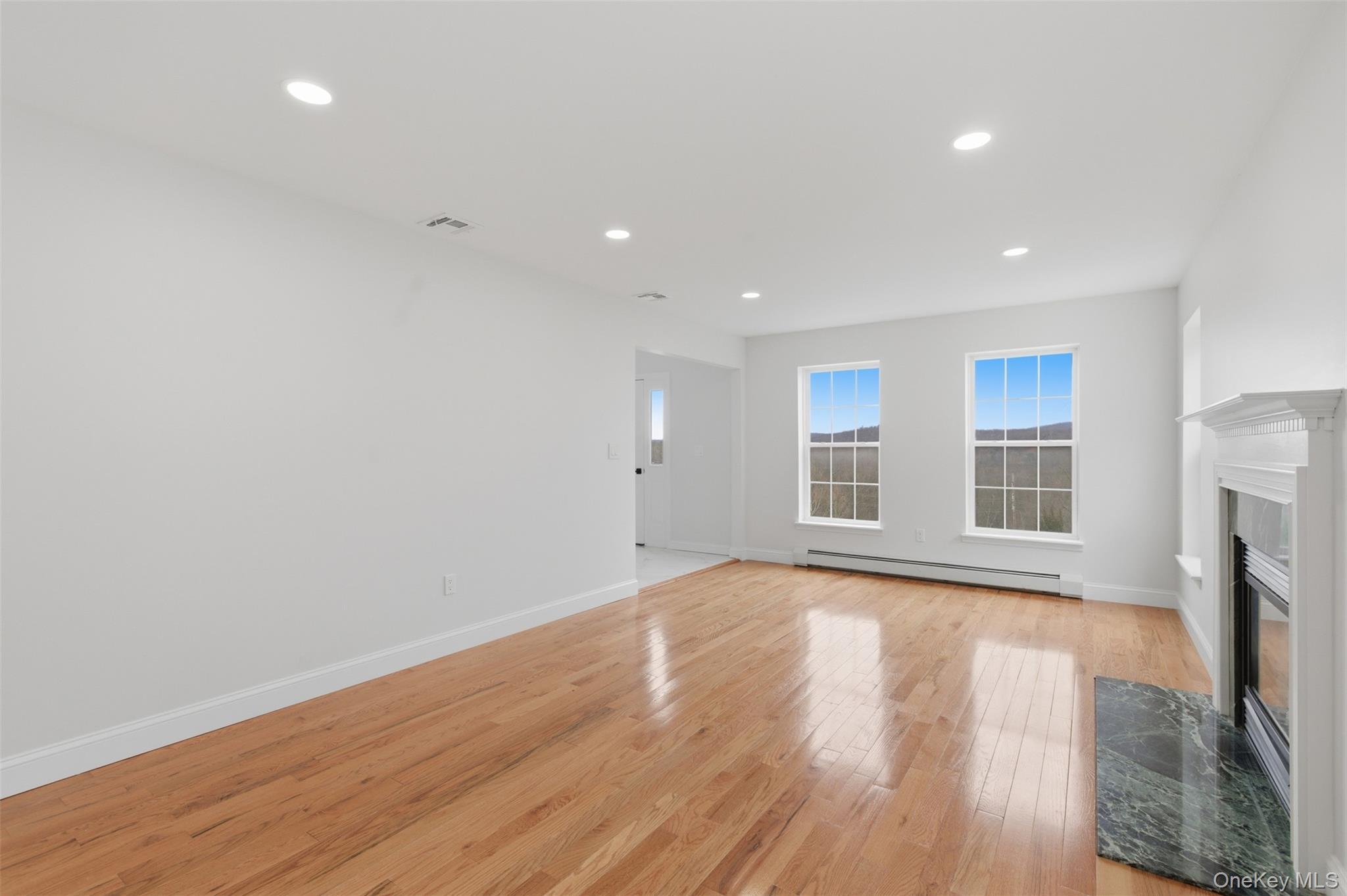 Single Family Hickory Rockland County, NY 10974, MLS-981395-8