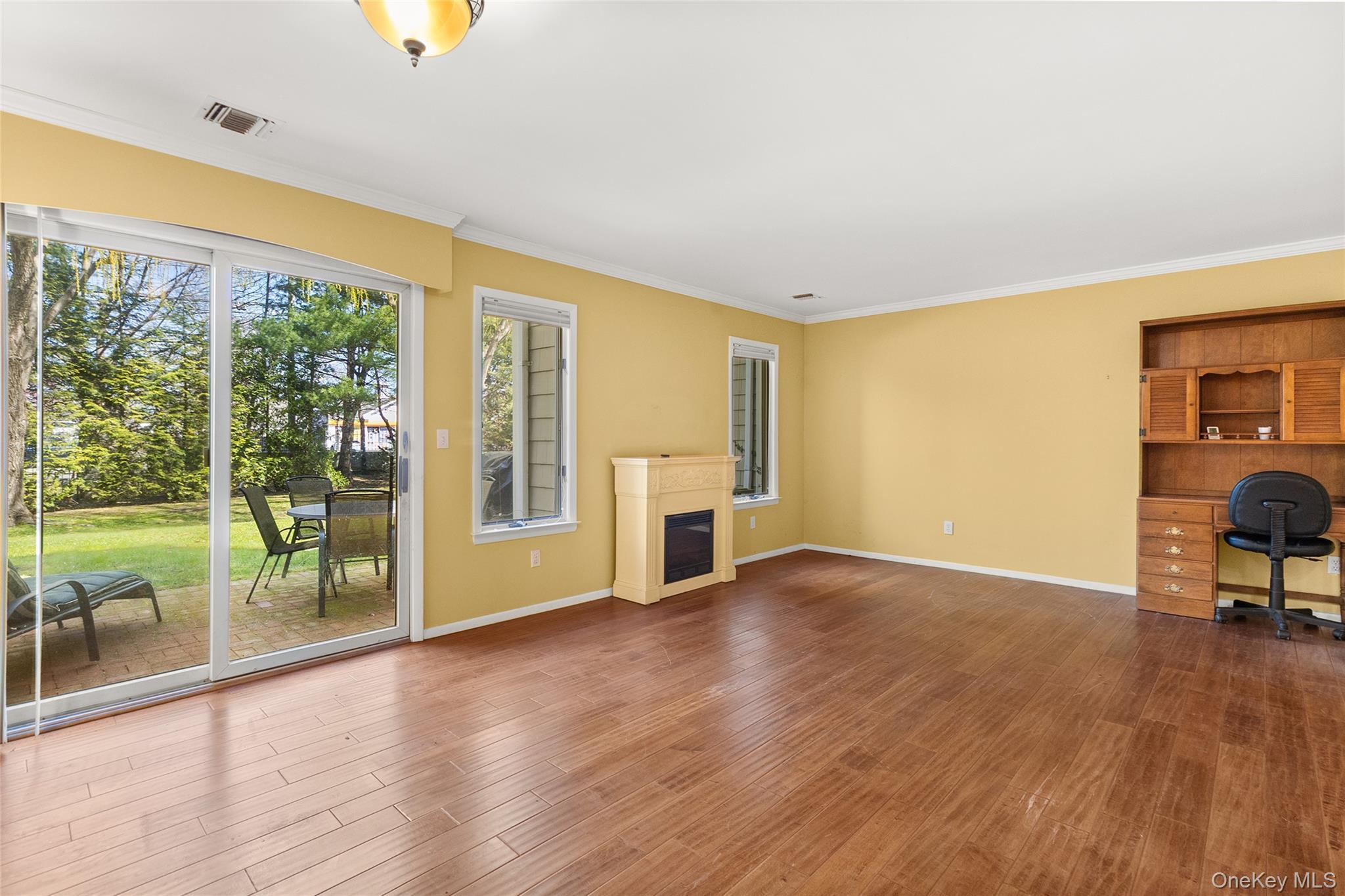 Condo Doral  Suffolk County, NY 11706, MLS-981405-5