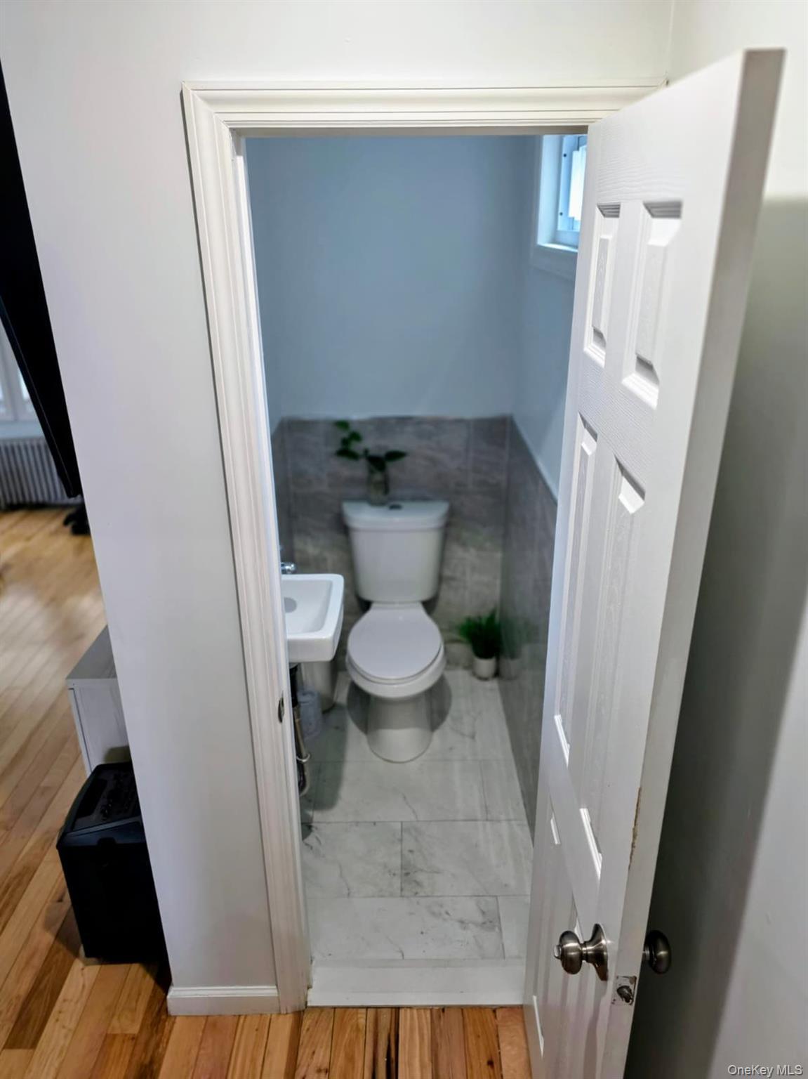 Single Family Revere Avenue  Bronx, NY 10465, MLS-981410-24