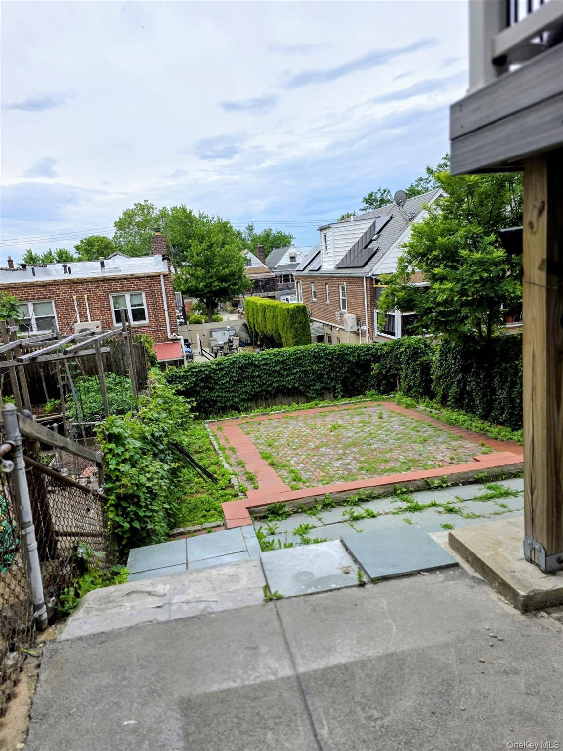 Single Family Revere Avenue  Bronx, NY 10465, MLS-981410-31