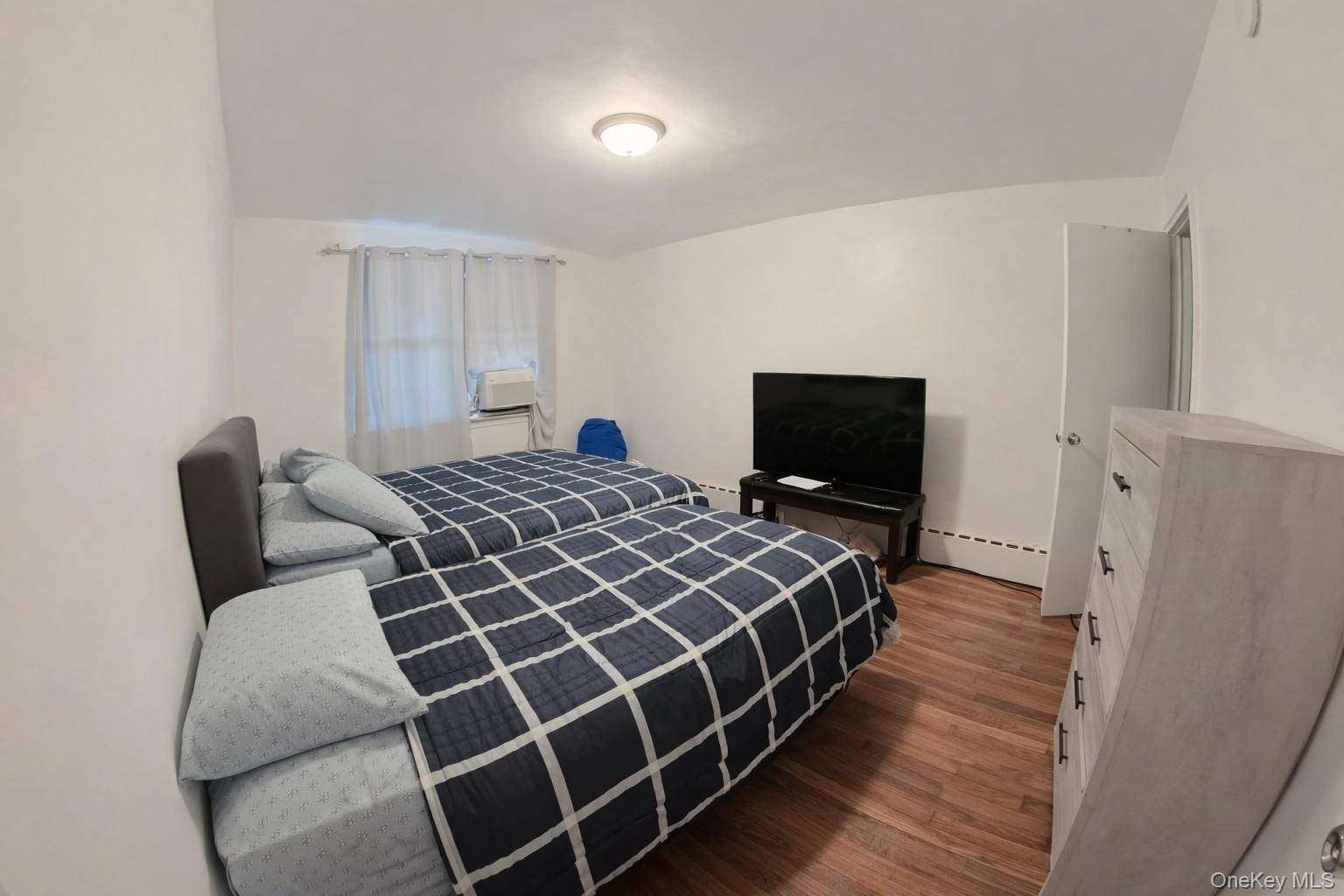 Single Family Matthews  Bronx, NY 10467, MLS-981425-22