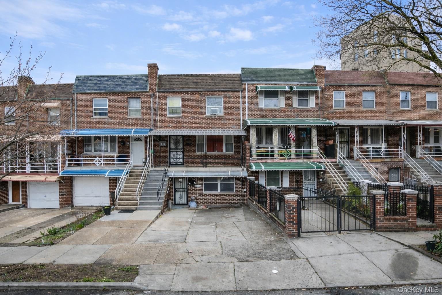 Single Family Matthews  Bronx, NY 10467, MLS-981425-3