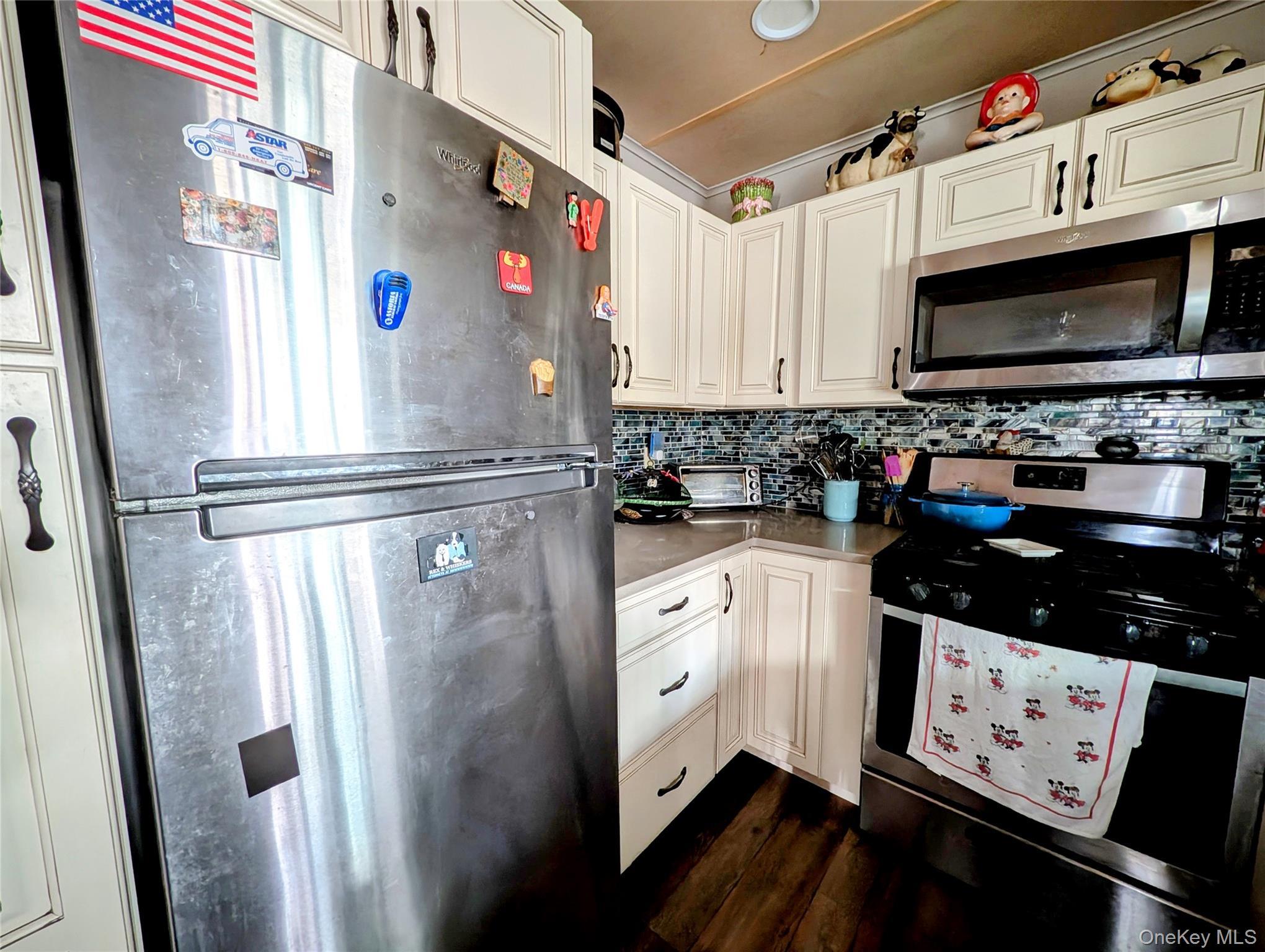 Single Family Catskill  Sullivan County, NY 12720, MLS-981430-13