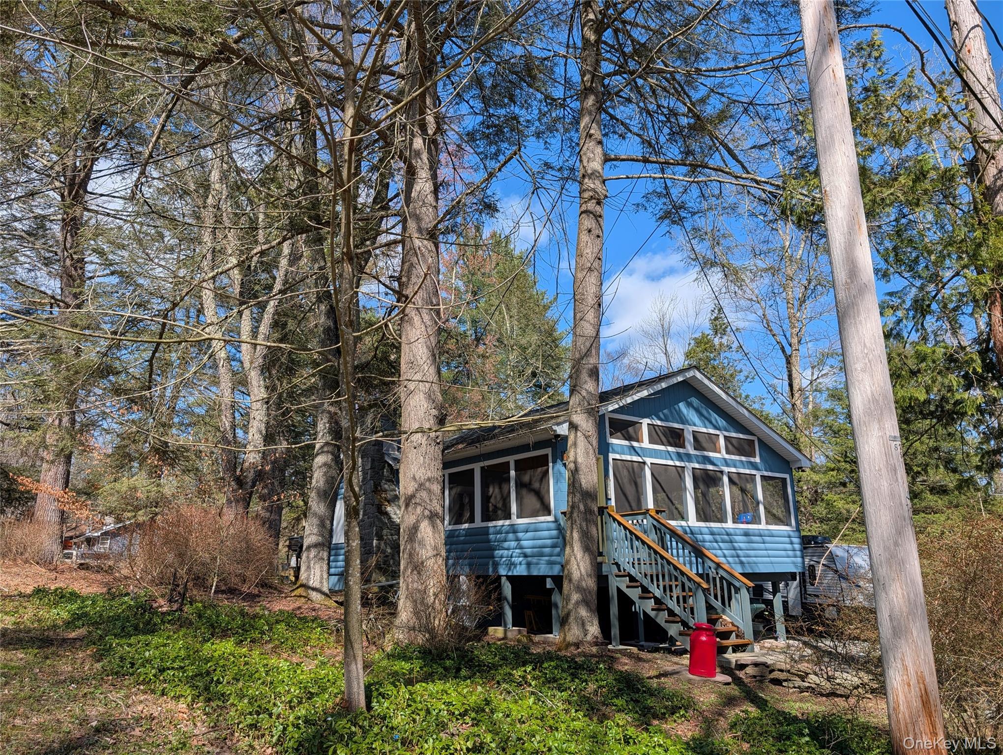 Single Family Catskill  Sullivan County, NY 12720, MLS-981430-3