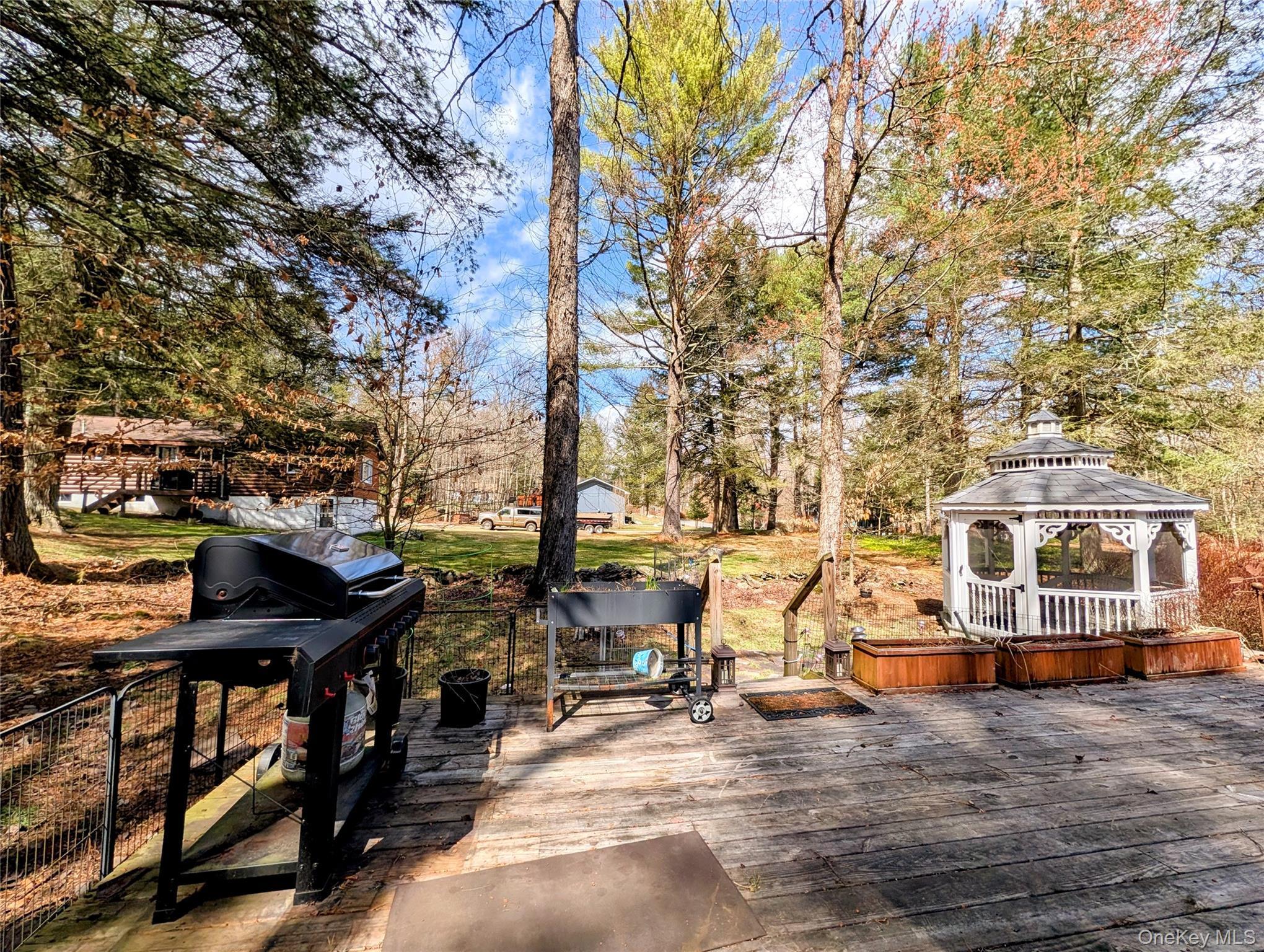 Single Family Catskill  Sullivan County, NY 12720, MLS-981430-5