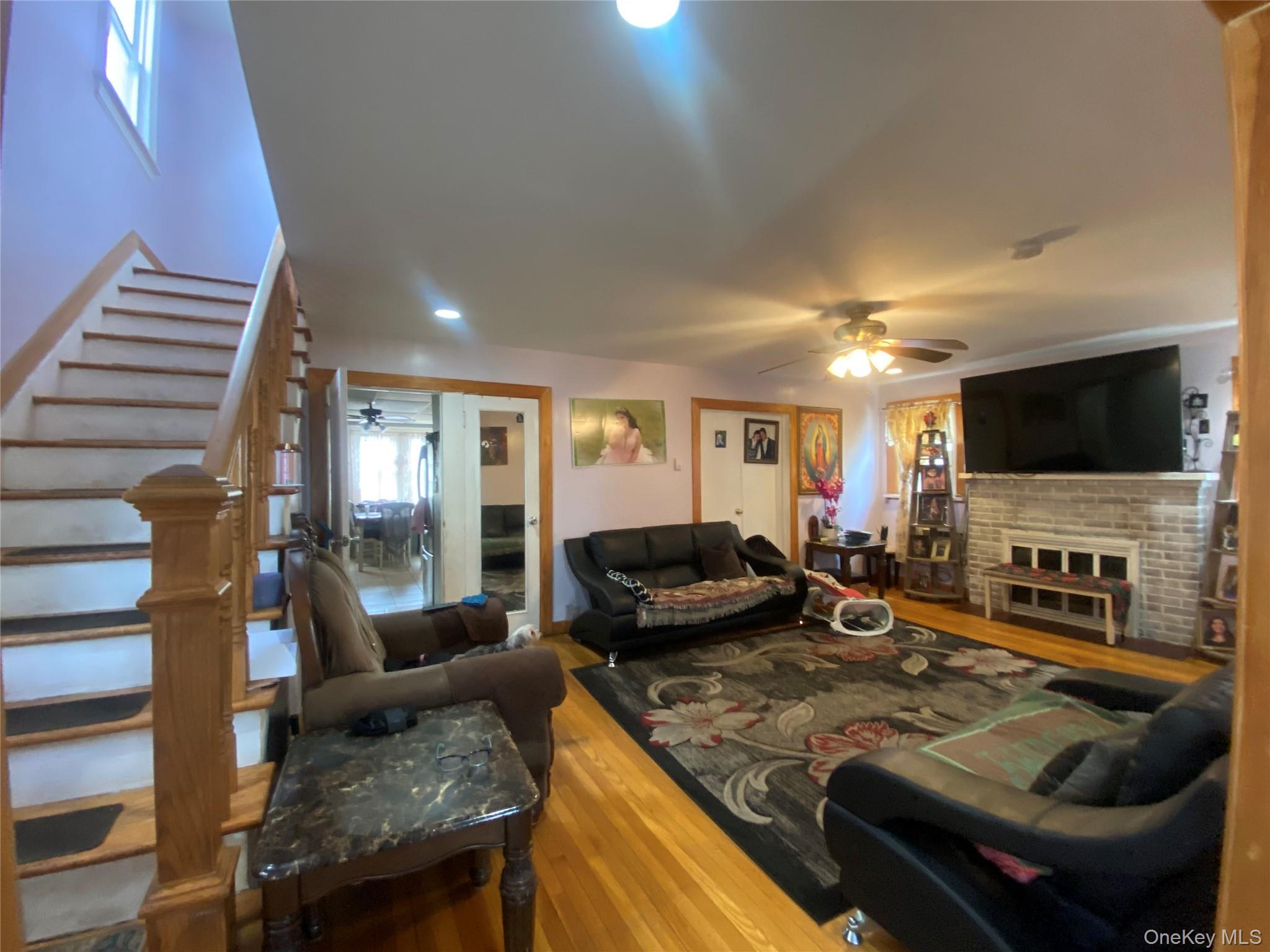 Single Family Lent  Nassau County, NY 11550, MLS-981437-3