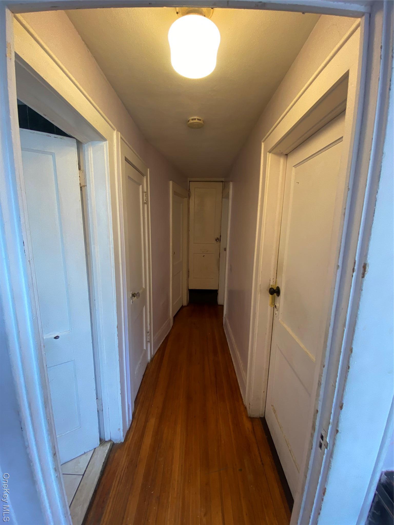 Single Family Lent  Nassau County, NY 11550, MLS-981437-7