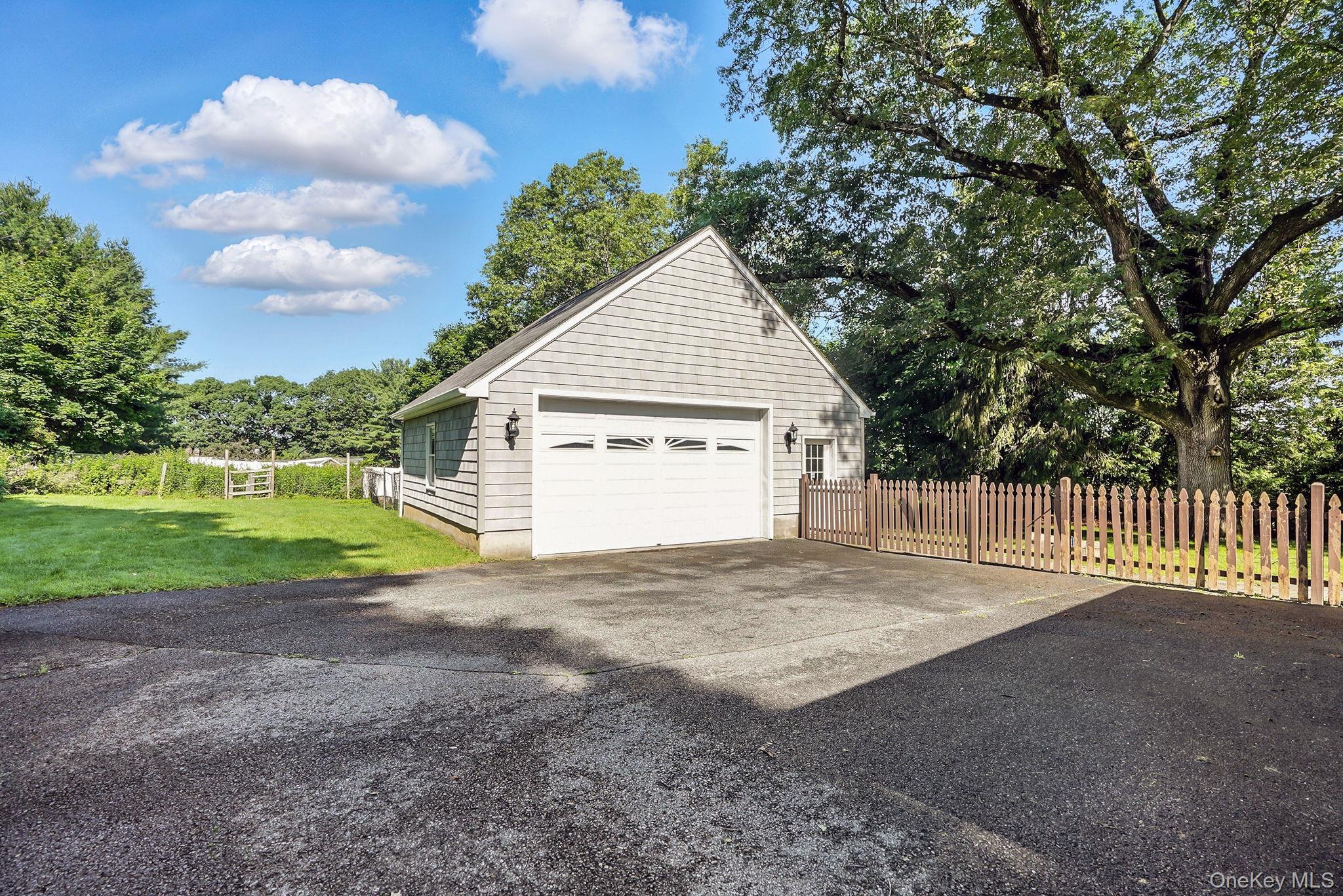 Single Family Moseman  Westchester County, NY 10536, MLS-981441-34