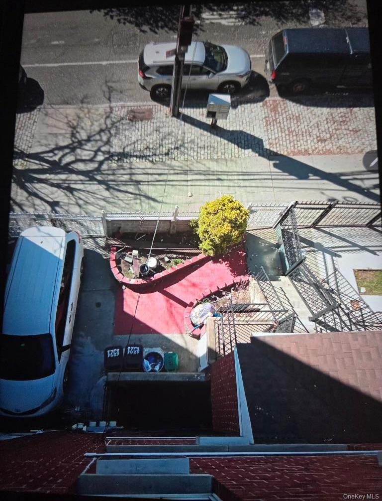 Single Family Lafayette Bronx, NY 10474, MLS-981456-2