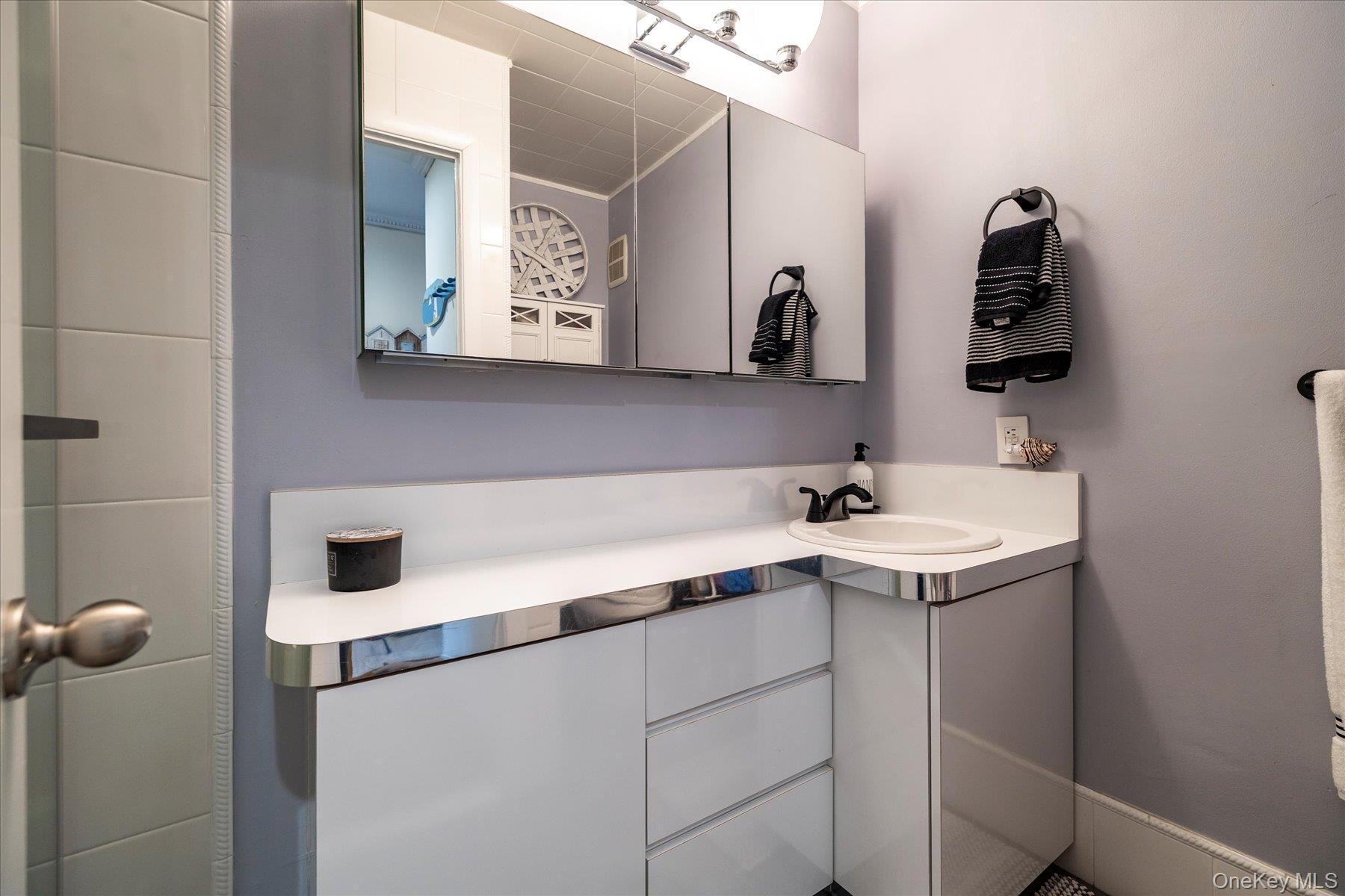 Condo Lido  Nassau County, NY 11561, MLS-981465-17