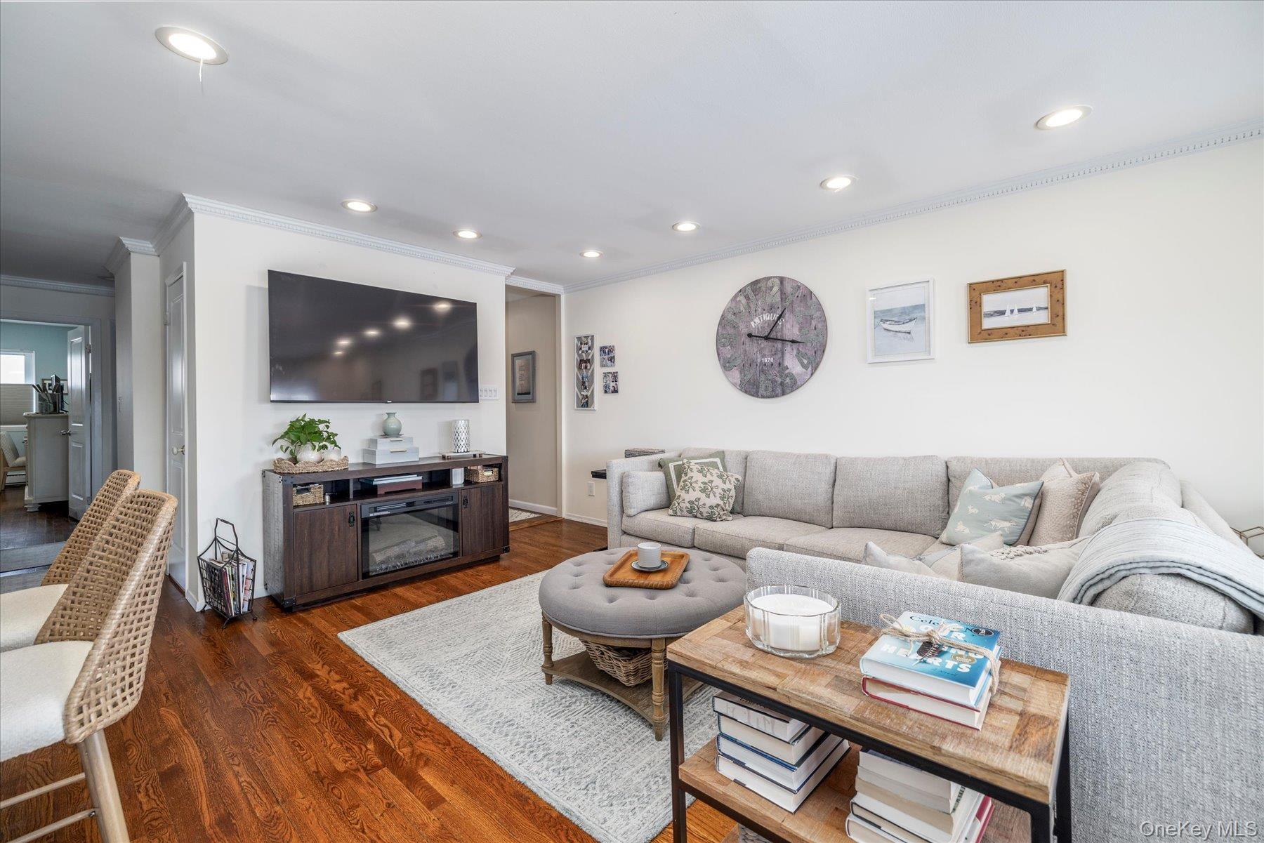 Condo Lido  Nassau County, NY 11561, MLS-981465-4