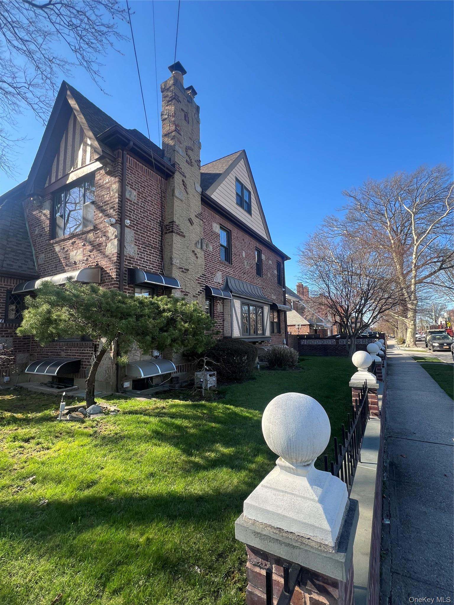 Single Family 45th Avenue Queens, NY 11358, MLS-981474-17