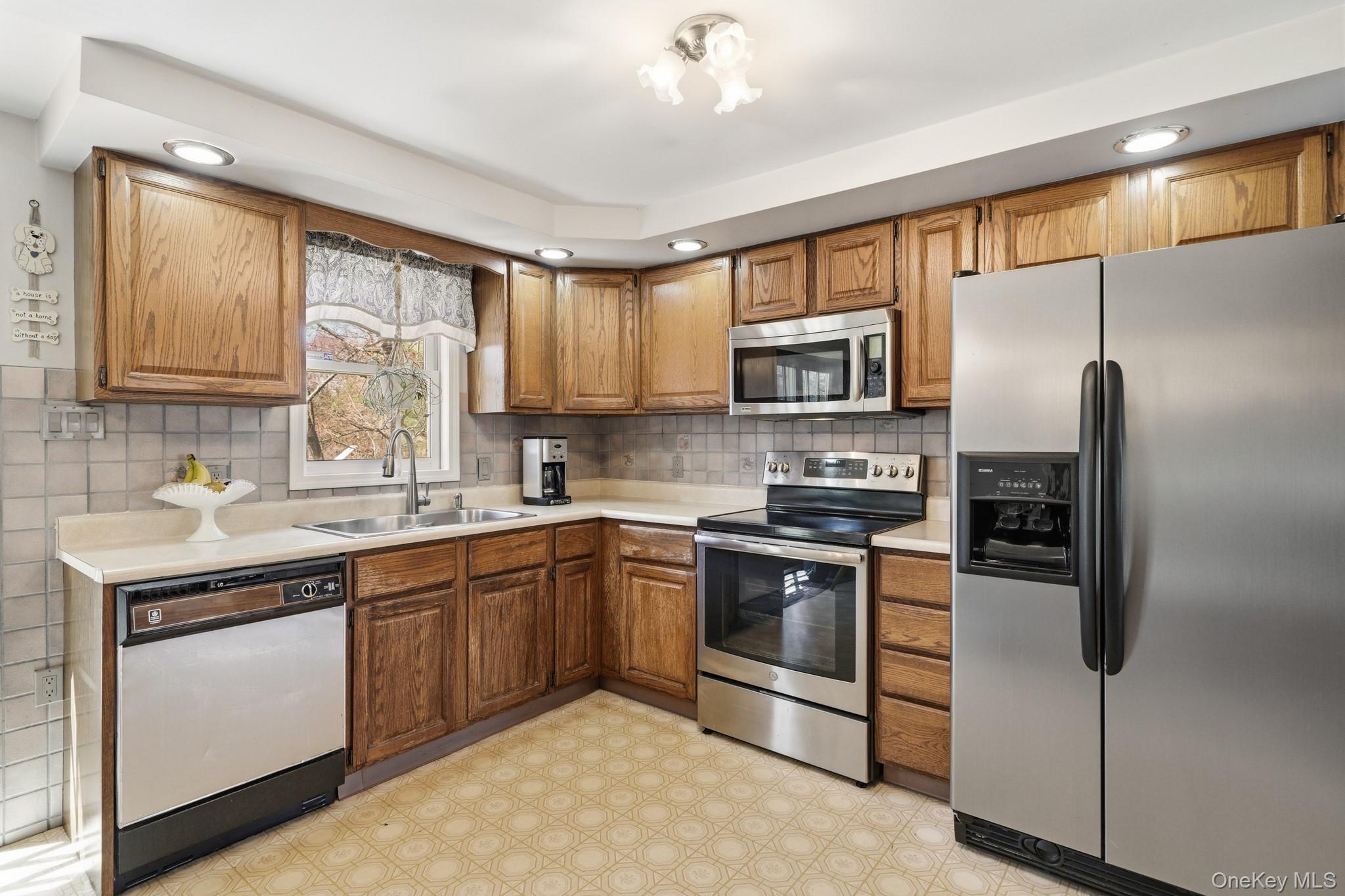 Single Family Meadow Sweet  Westchester County, NY 10567, MLS-981484-10