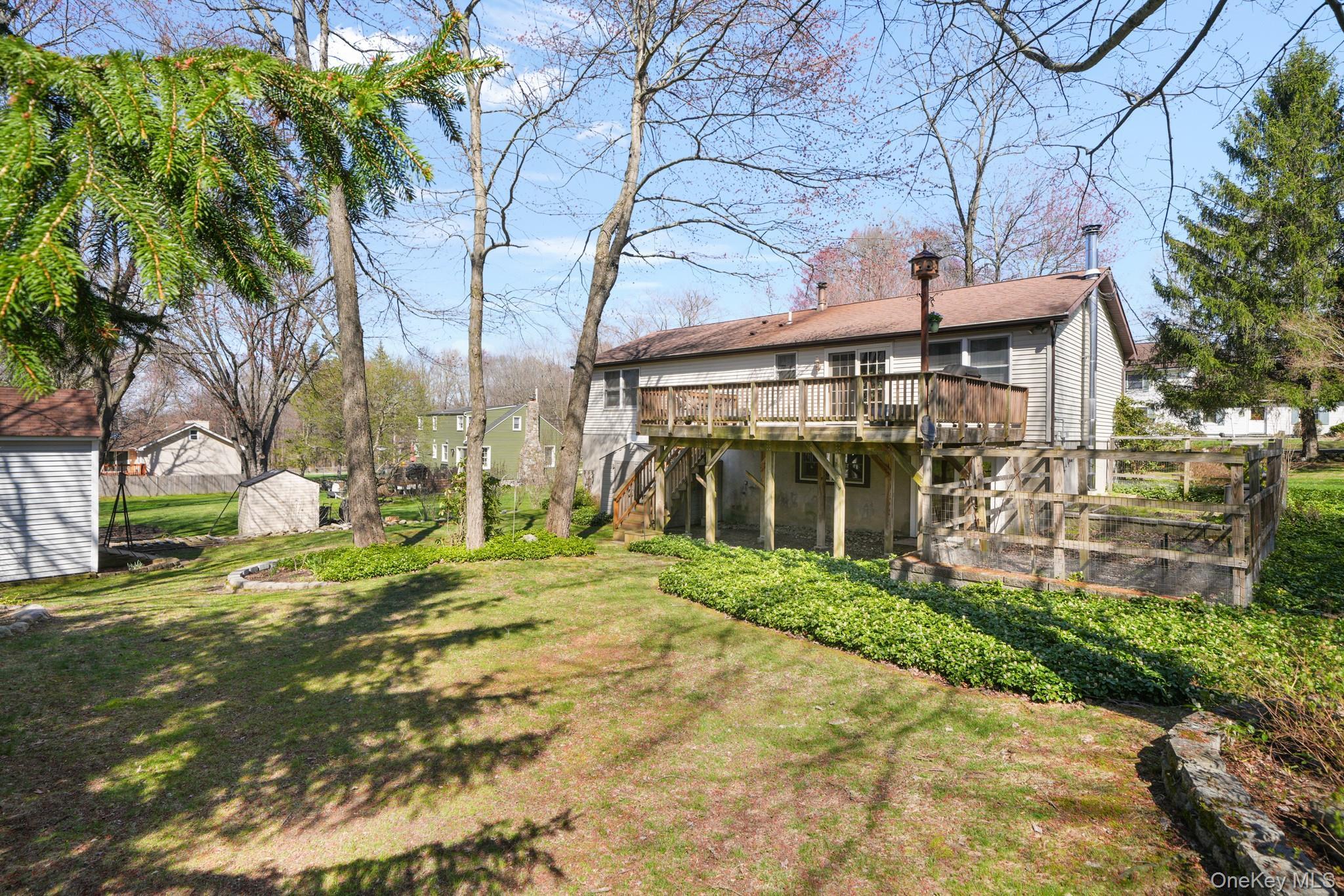 Single Family Meadow Sweet  Westchester County, NY 10567, MLS-981484-40