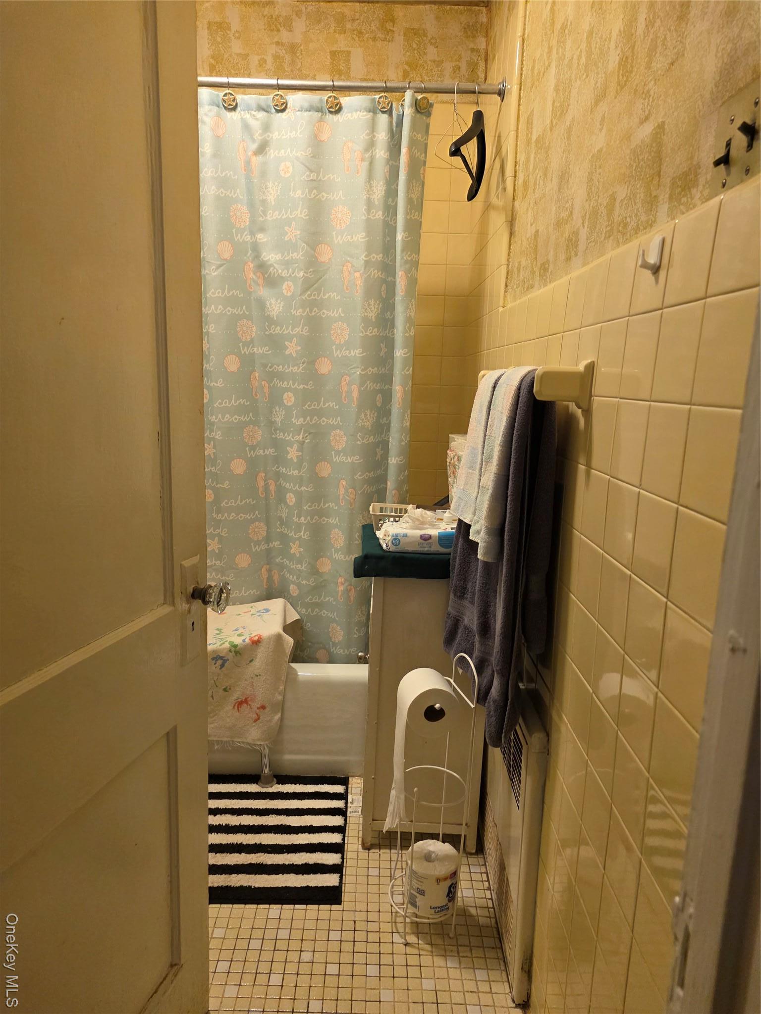 Single Family Bedell  Queens, NY 11413, MLS-981503-7