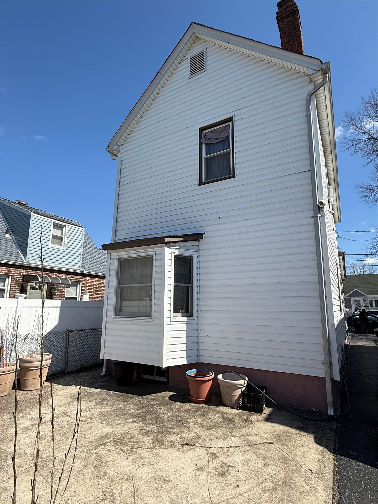 Single Family Dewitt  Nassau County, NY 11580, MLS-981510-7